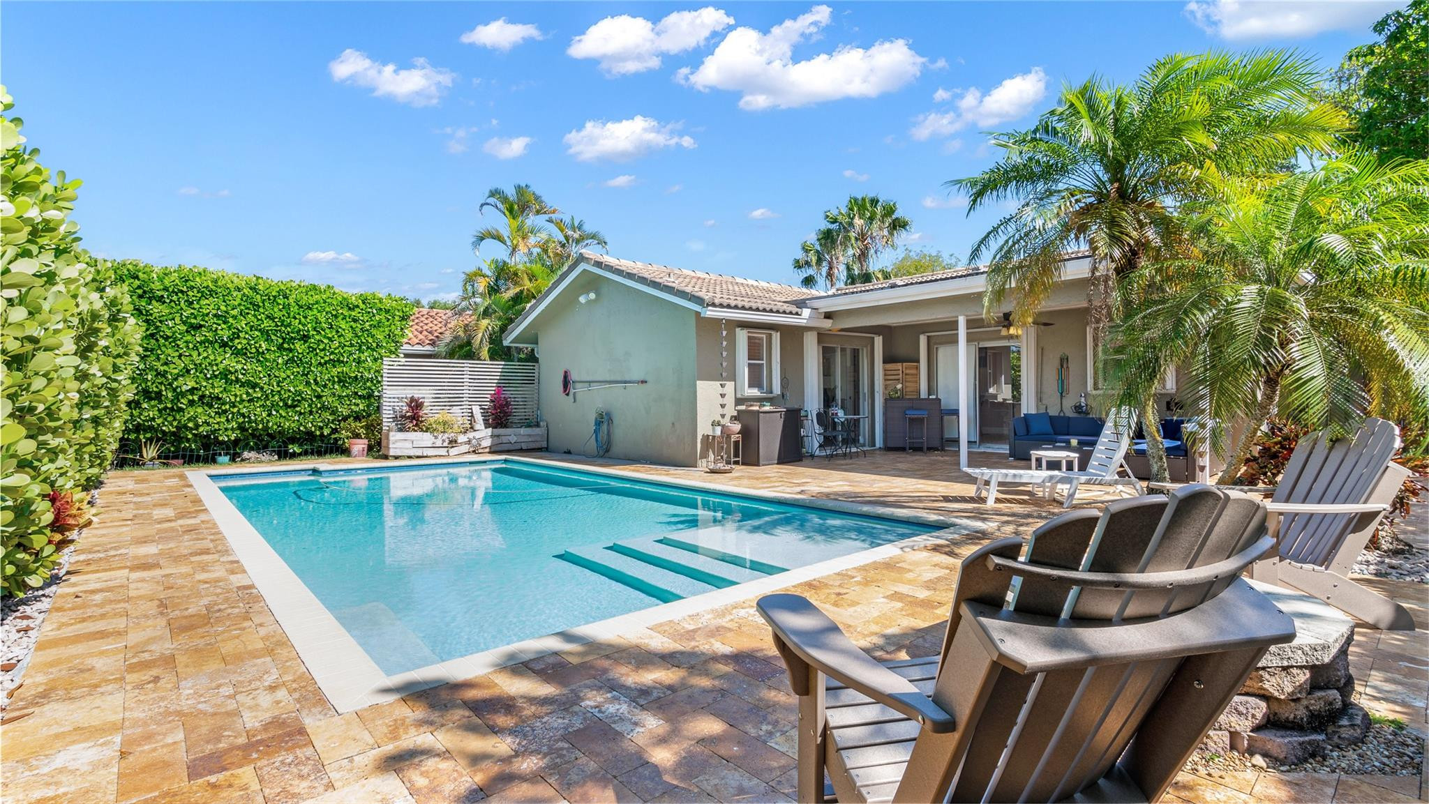 8955 NW 25th Court