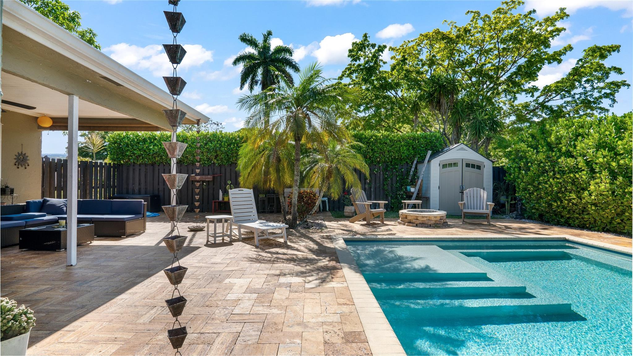 8955 NW 25th Court