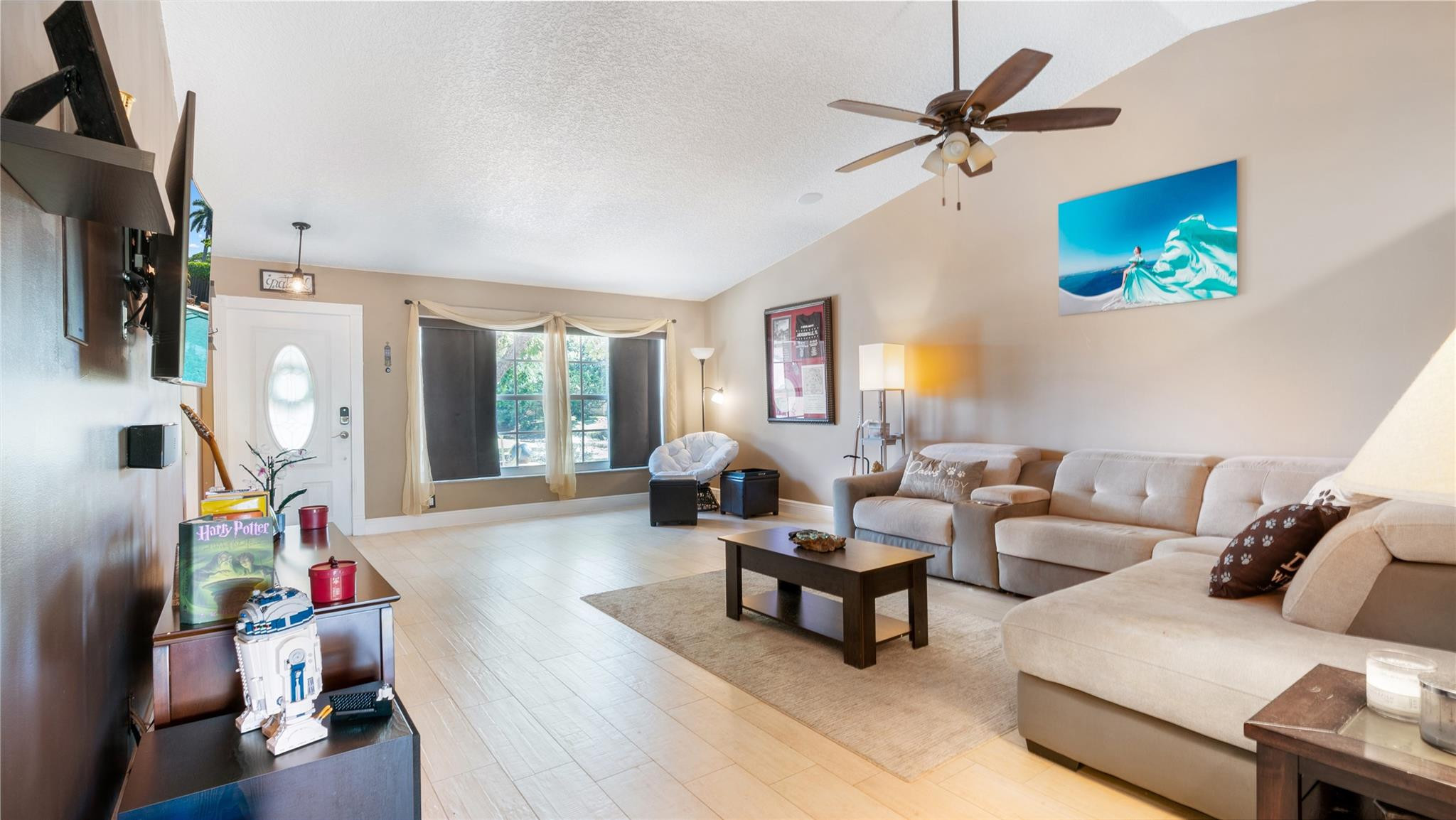 8955 NW 25th Court
