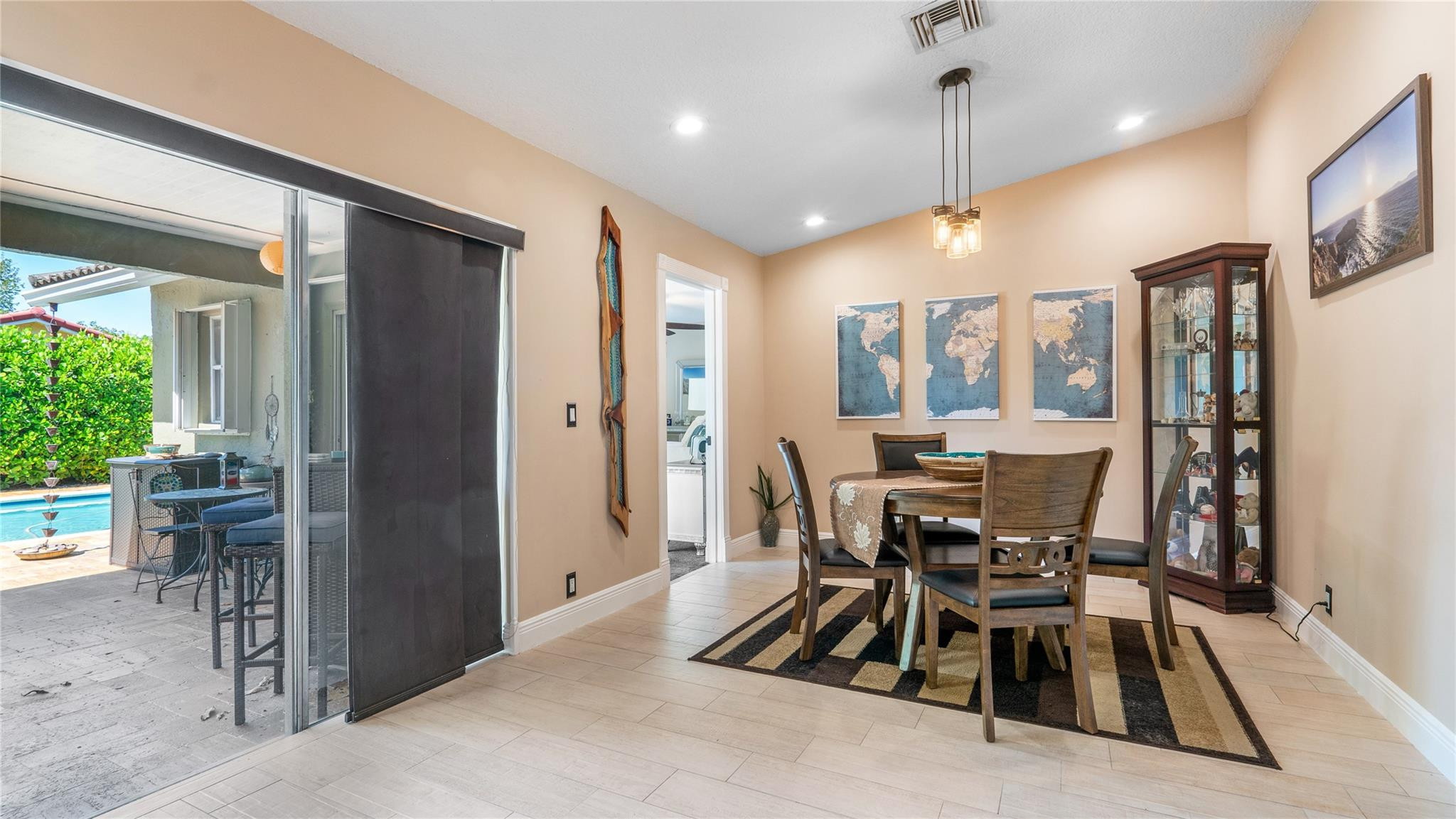 8955 NW 25th Court