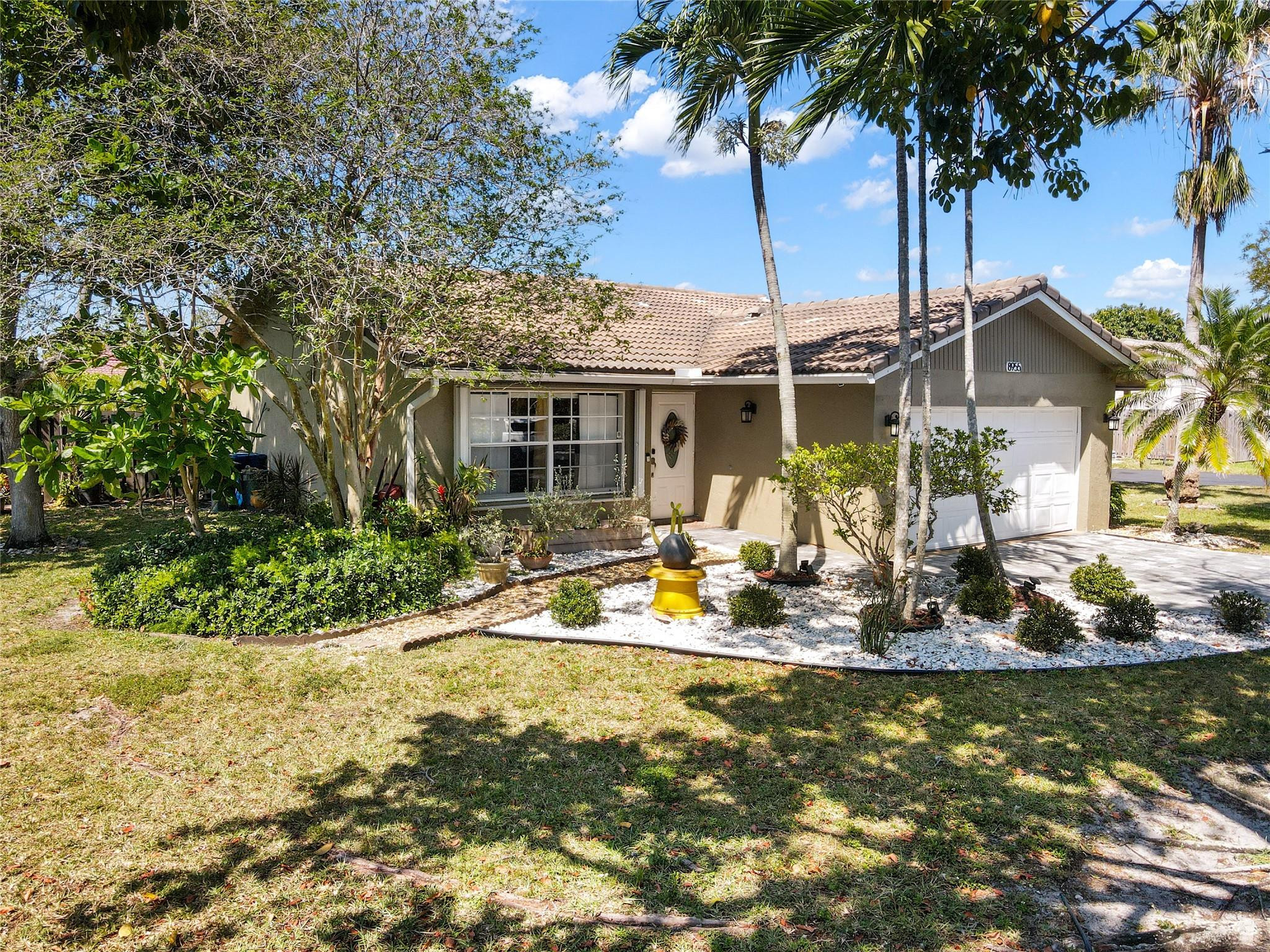 8955 NW 25th Court
