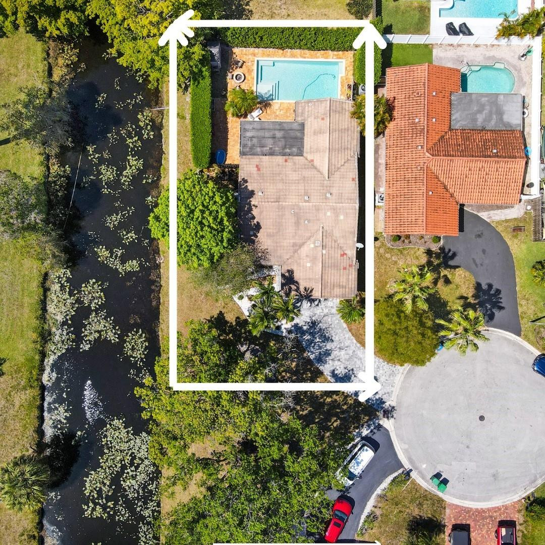 8955 NW 25th Court