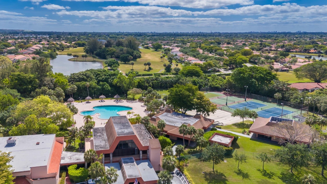 3160 HOLIDAY SPRINGS BL 7-312