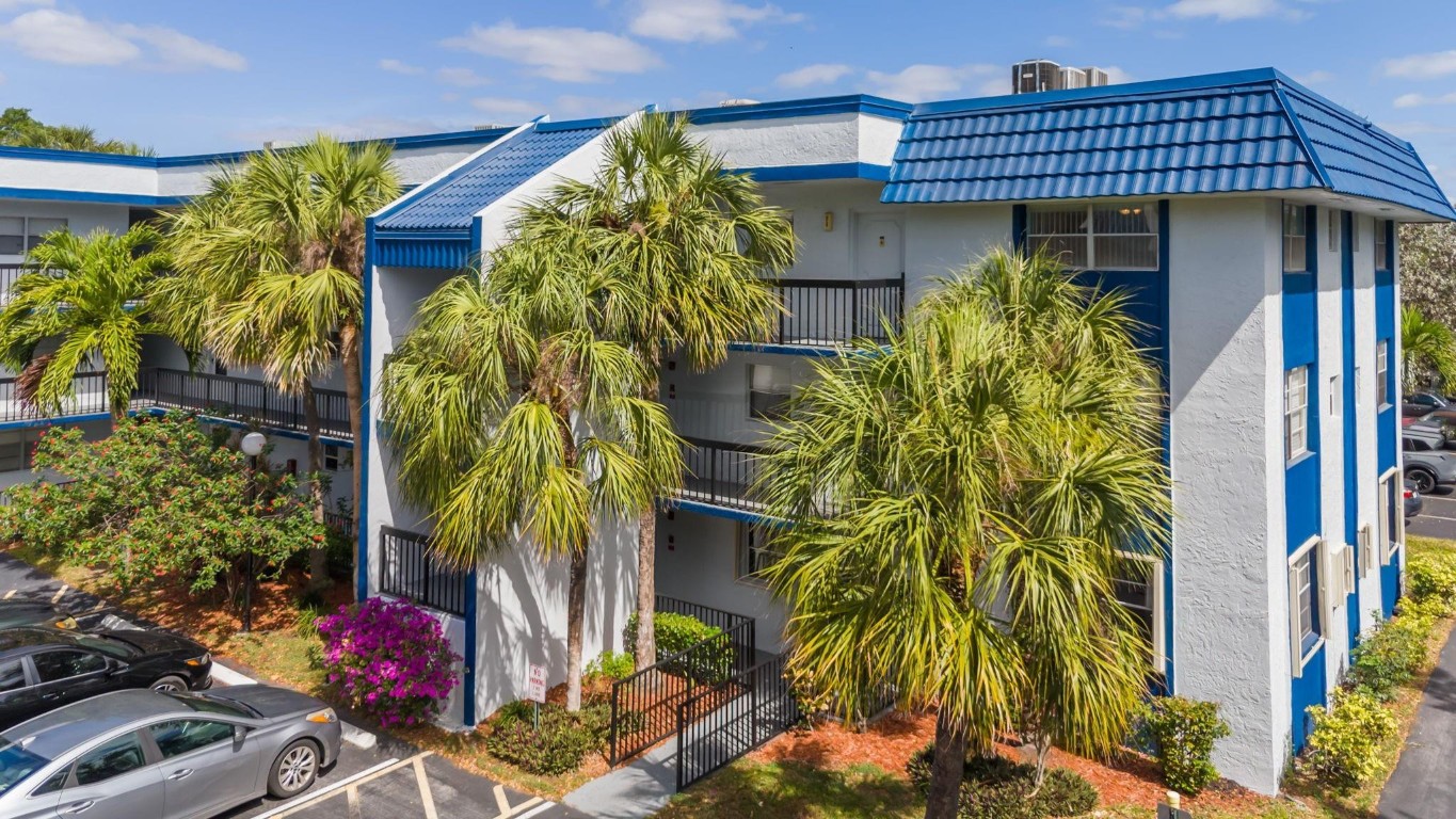 3160 HOLIDAY SPRINGS BL 7-312