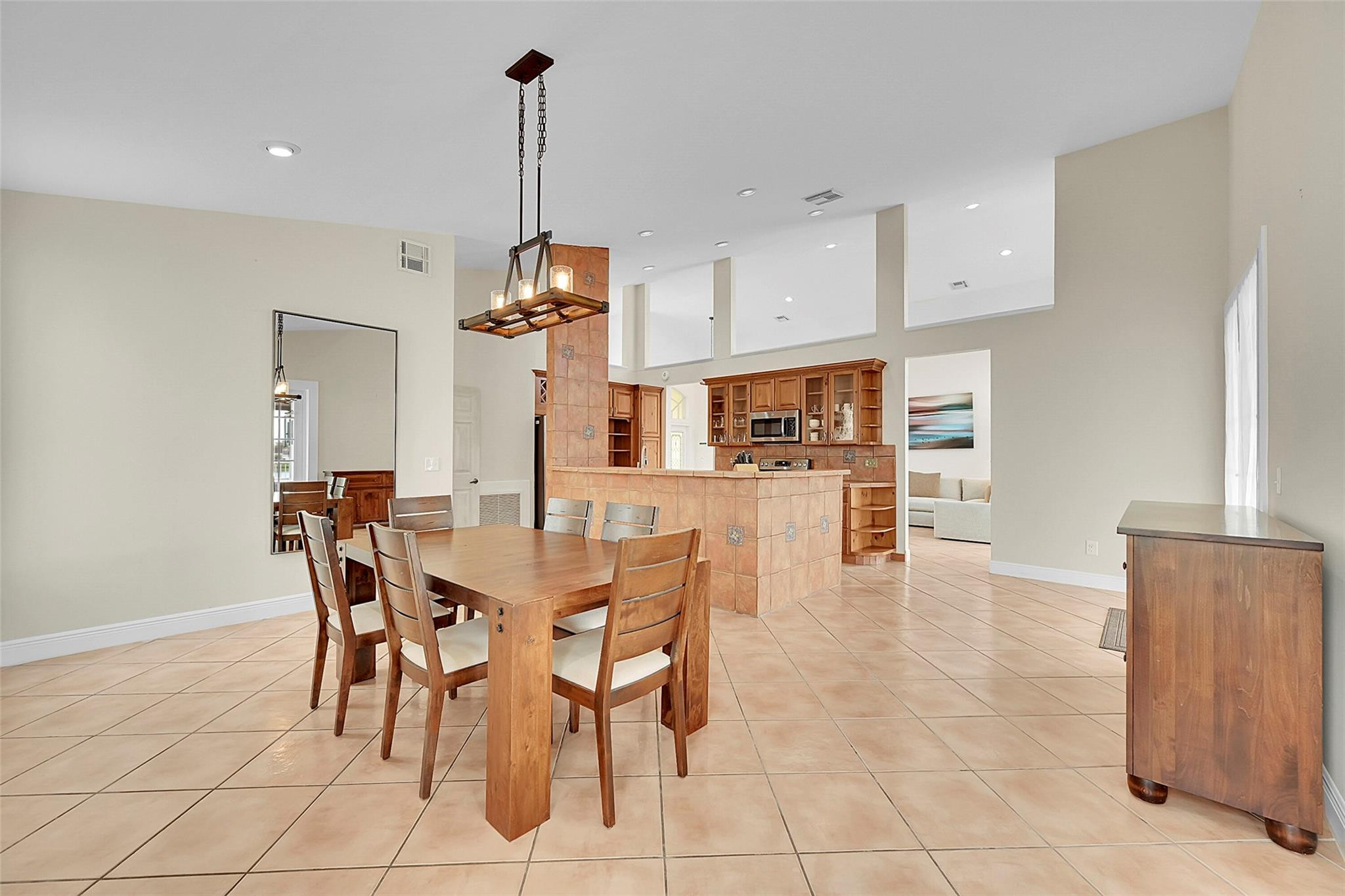 9515 Lake Serena Dr