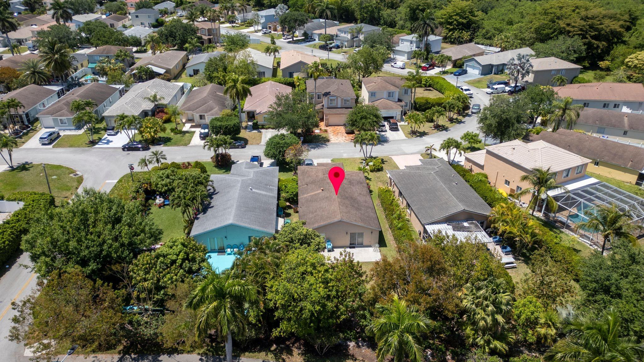 1218 SW 46th Ave