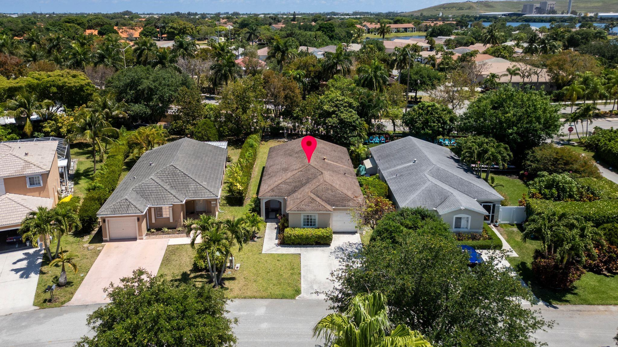 1218 SW 46th Ave