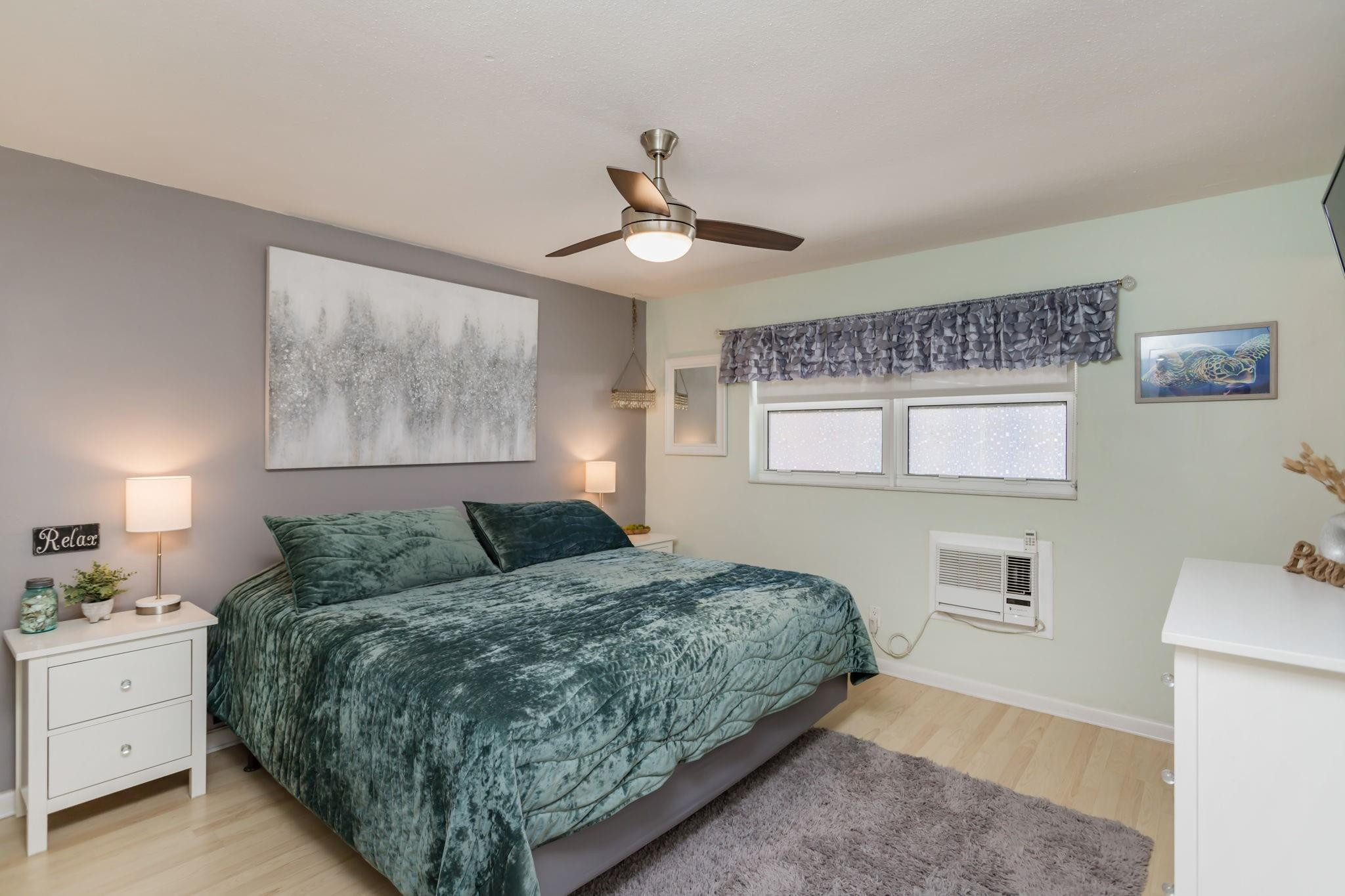 3230 NE 13th St 202