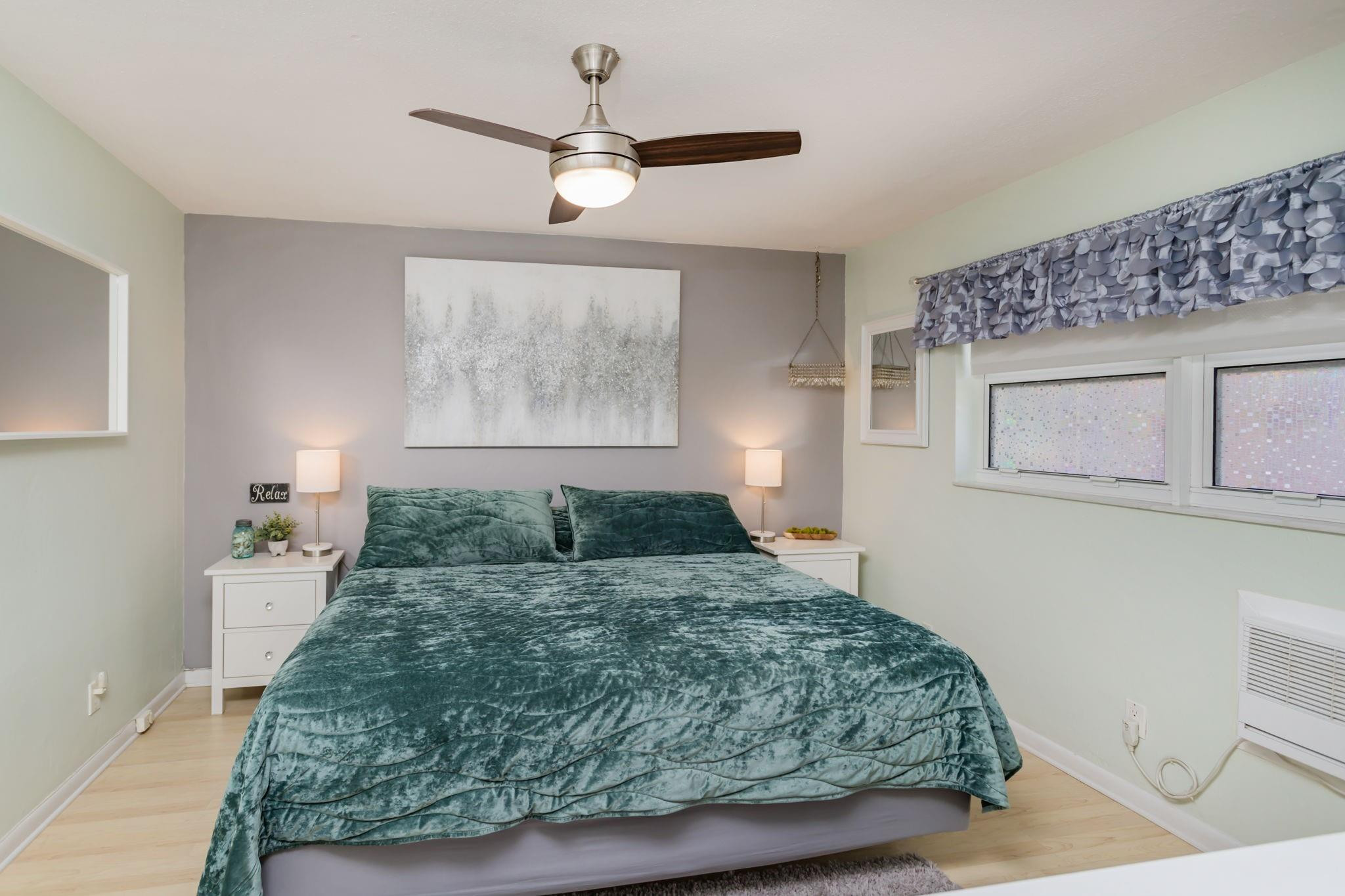 3230 NE 13th St 202