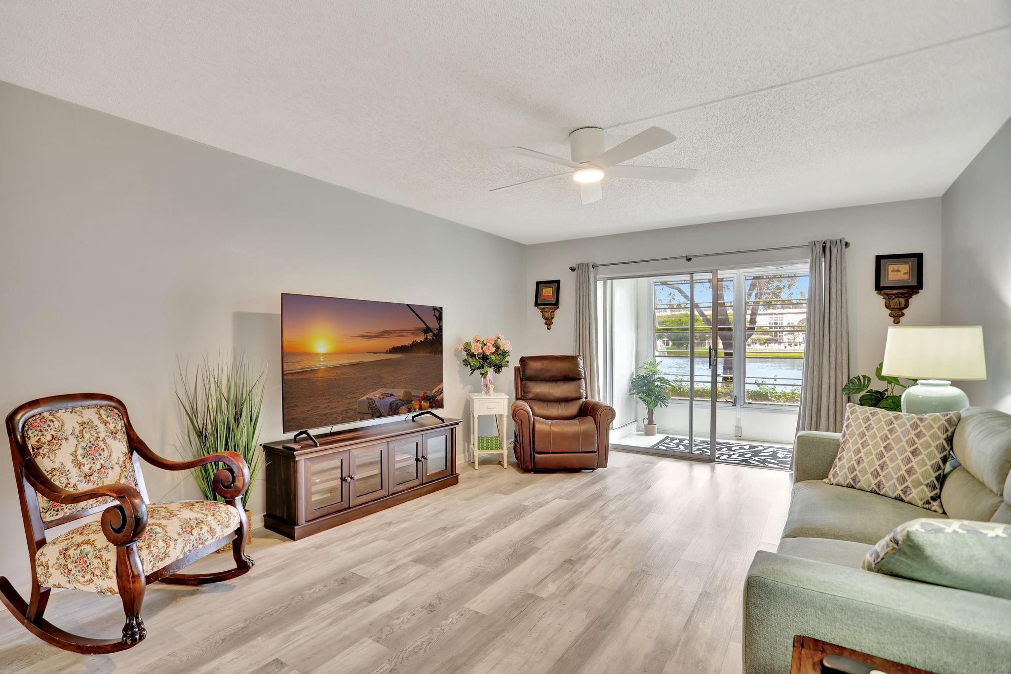 1804 Eleuthera Point M1