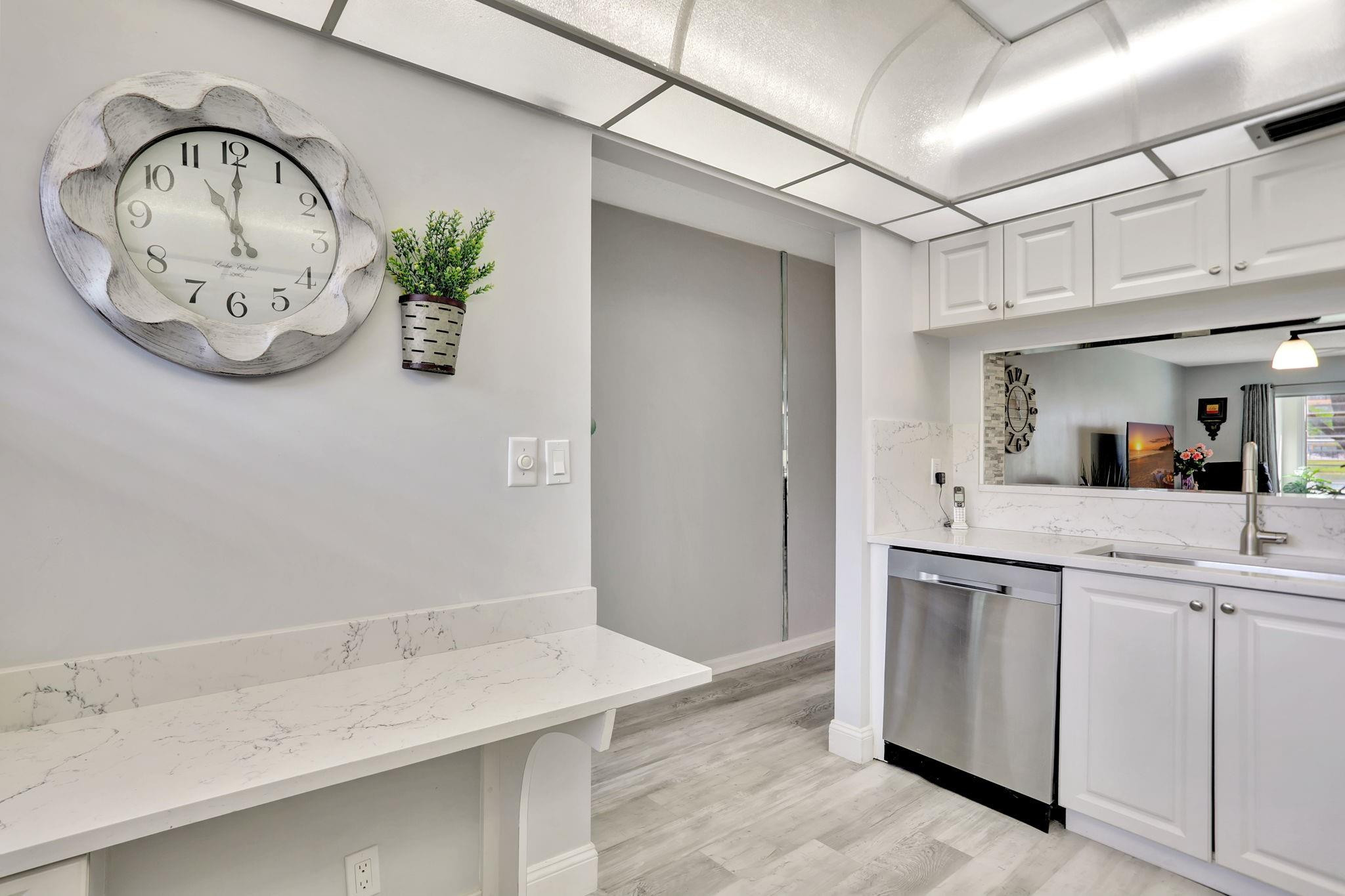 1804 Eleuthera Point M1