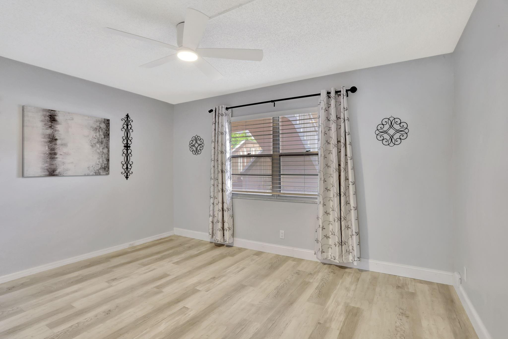 1804 Eleuthera Point M1