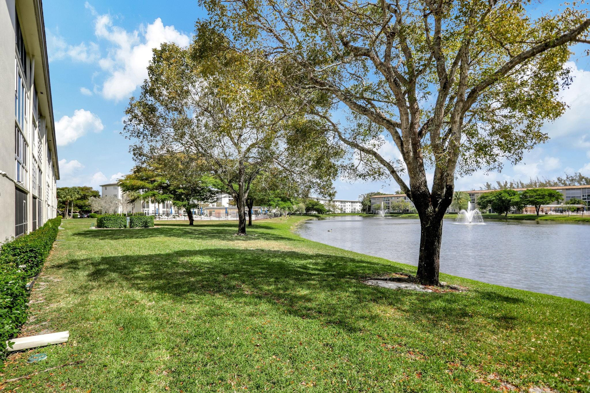 1804 Eleuthera Point M1