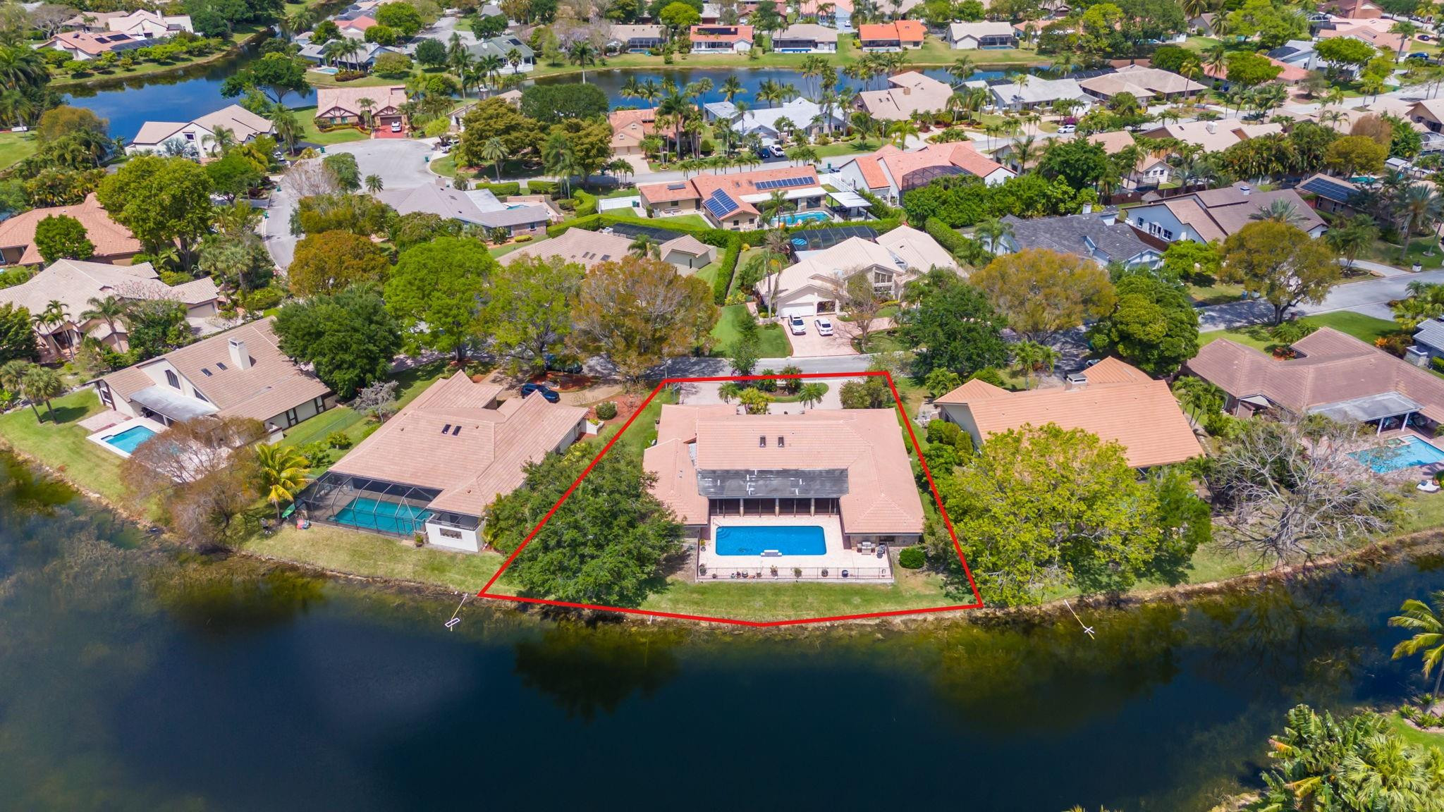 305 NW 111th Ave