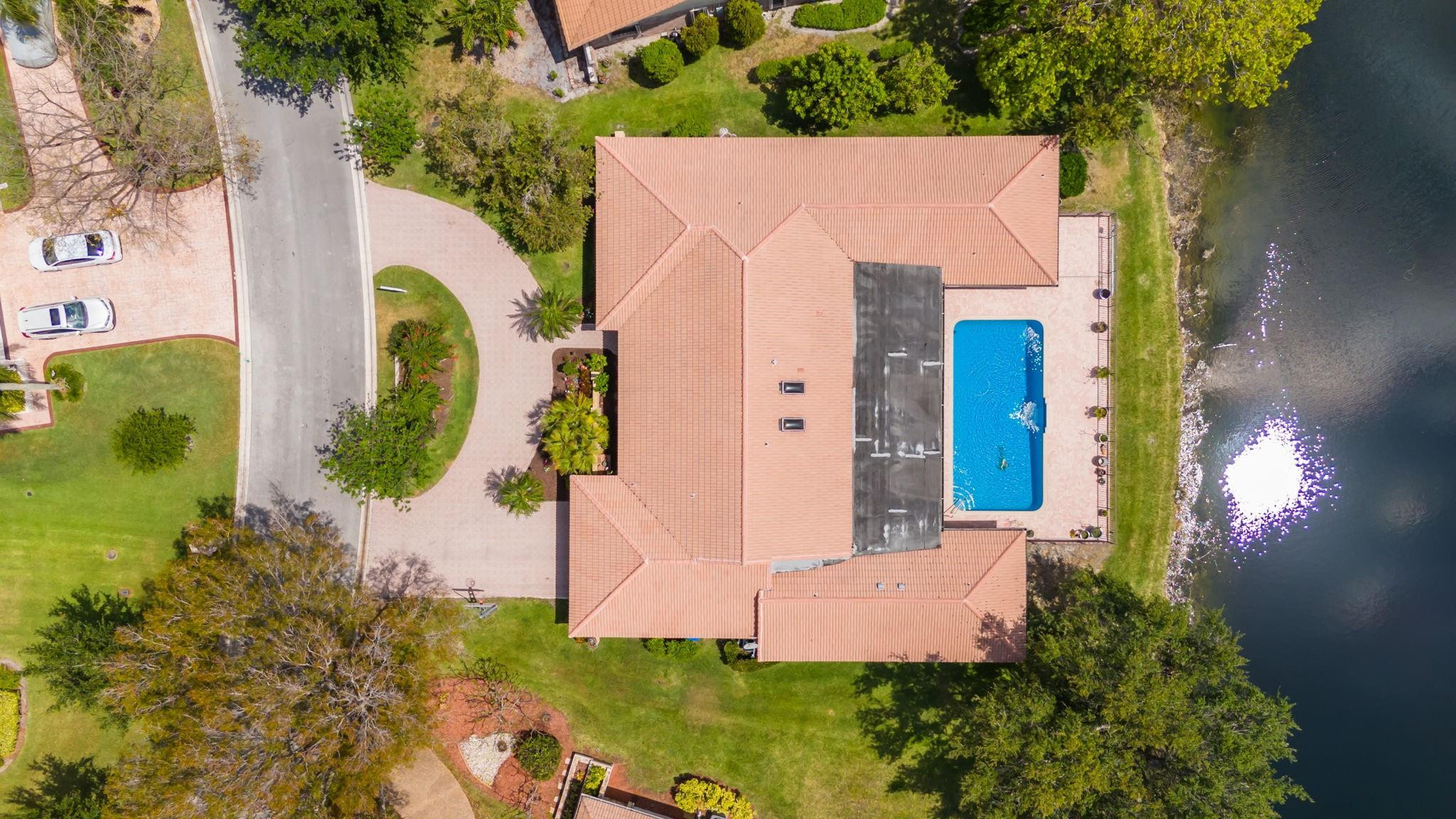 305 NW 111th Ave