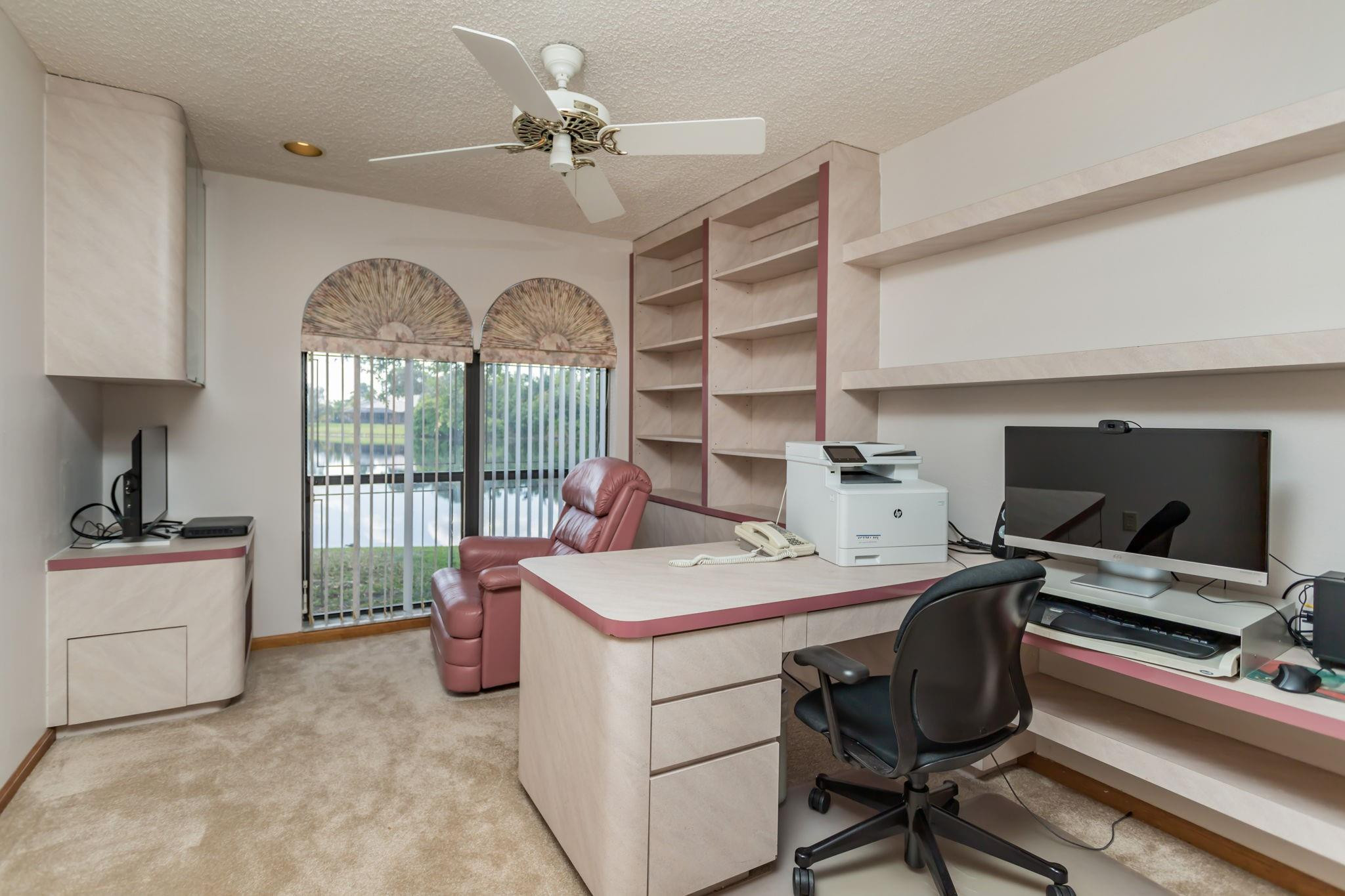 305 NW 111th Ave
