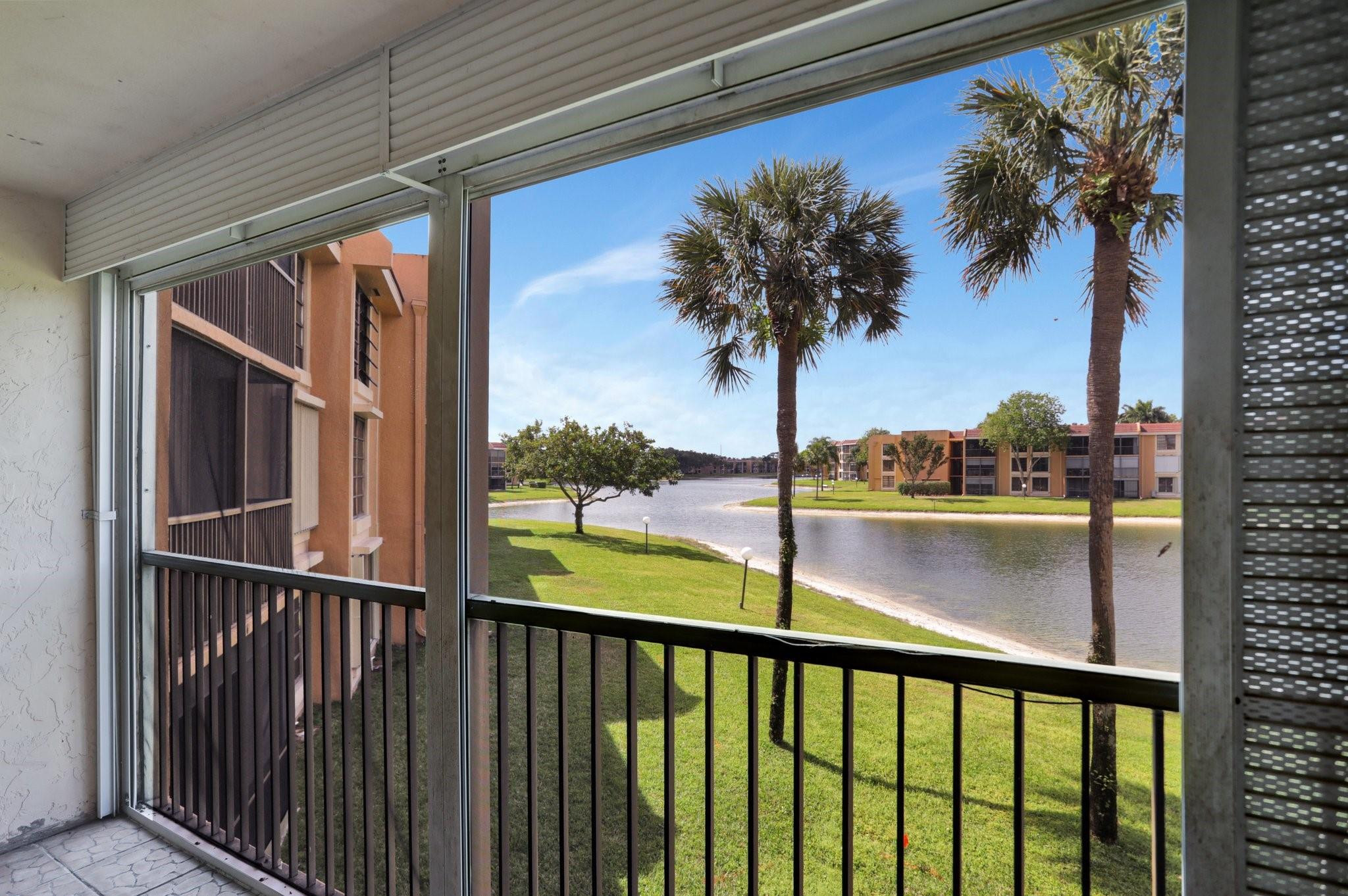 5618 Coral Lake Dr 206