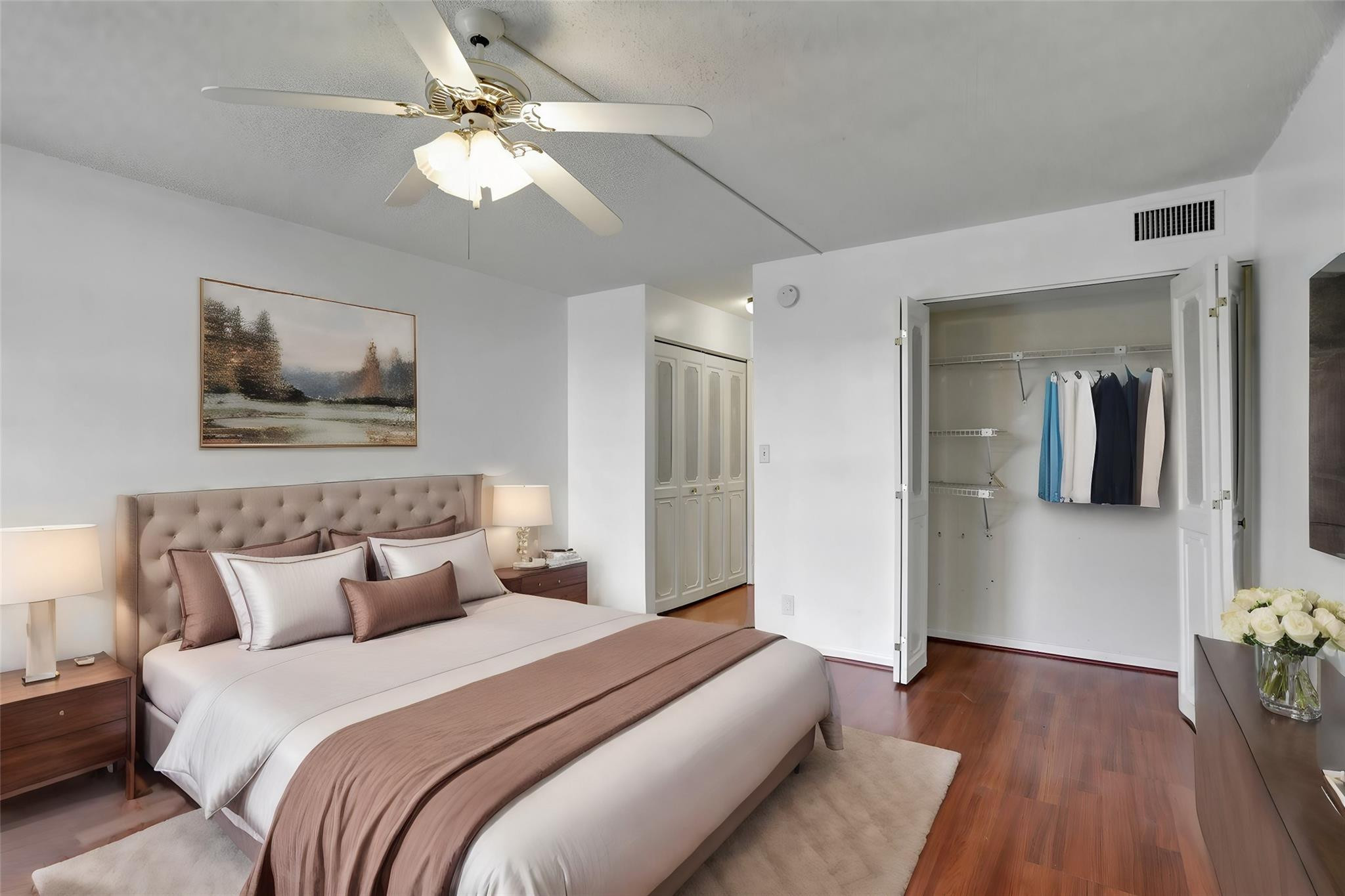 5618 Coral Lake Dr 206