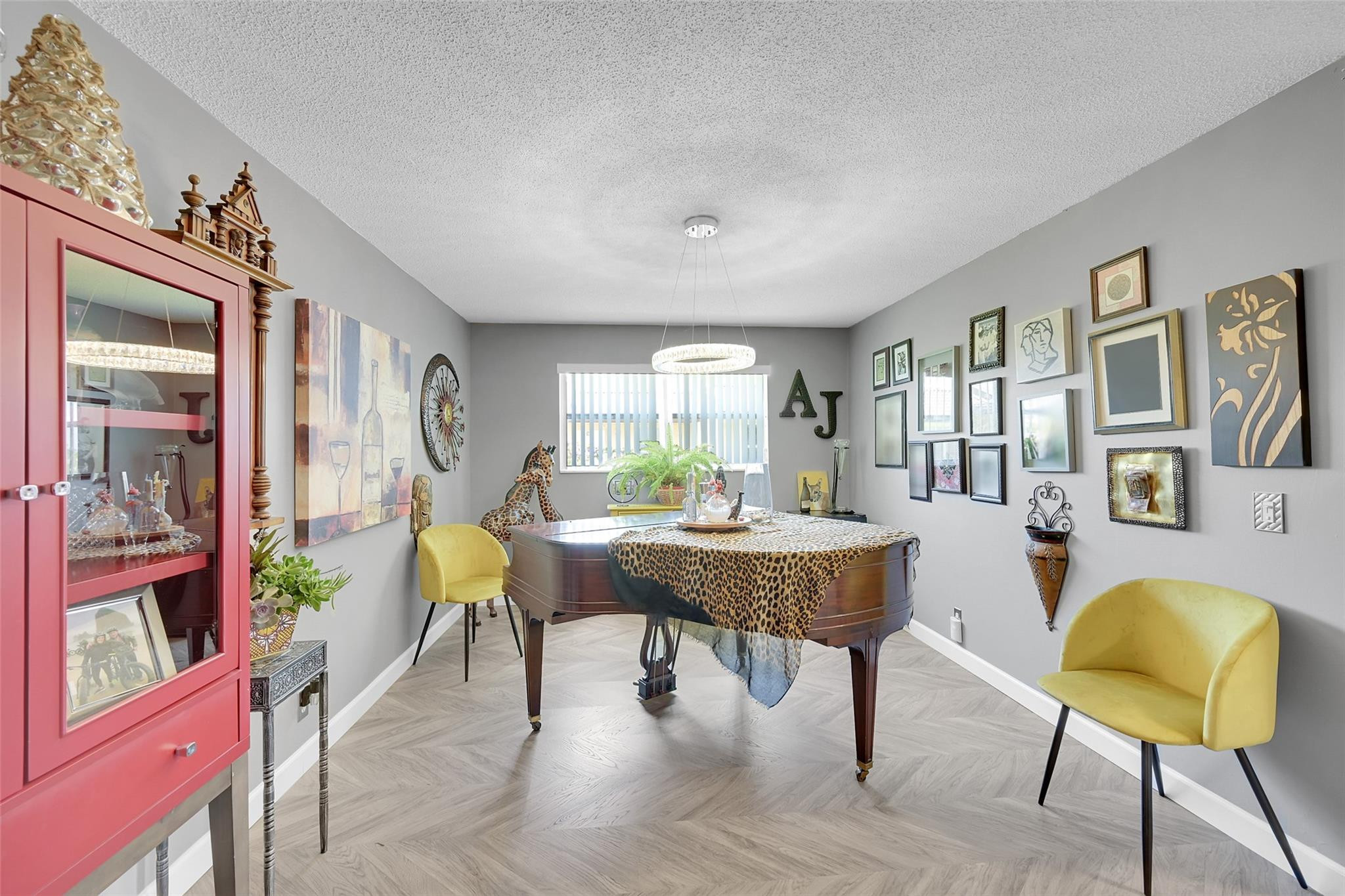 163 Lake Meryl Drive 163