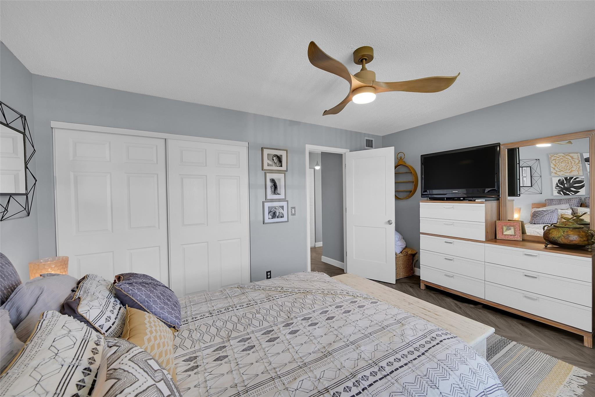 163 Lake Meryl Drive 163