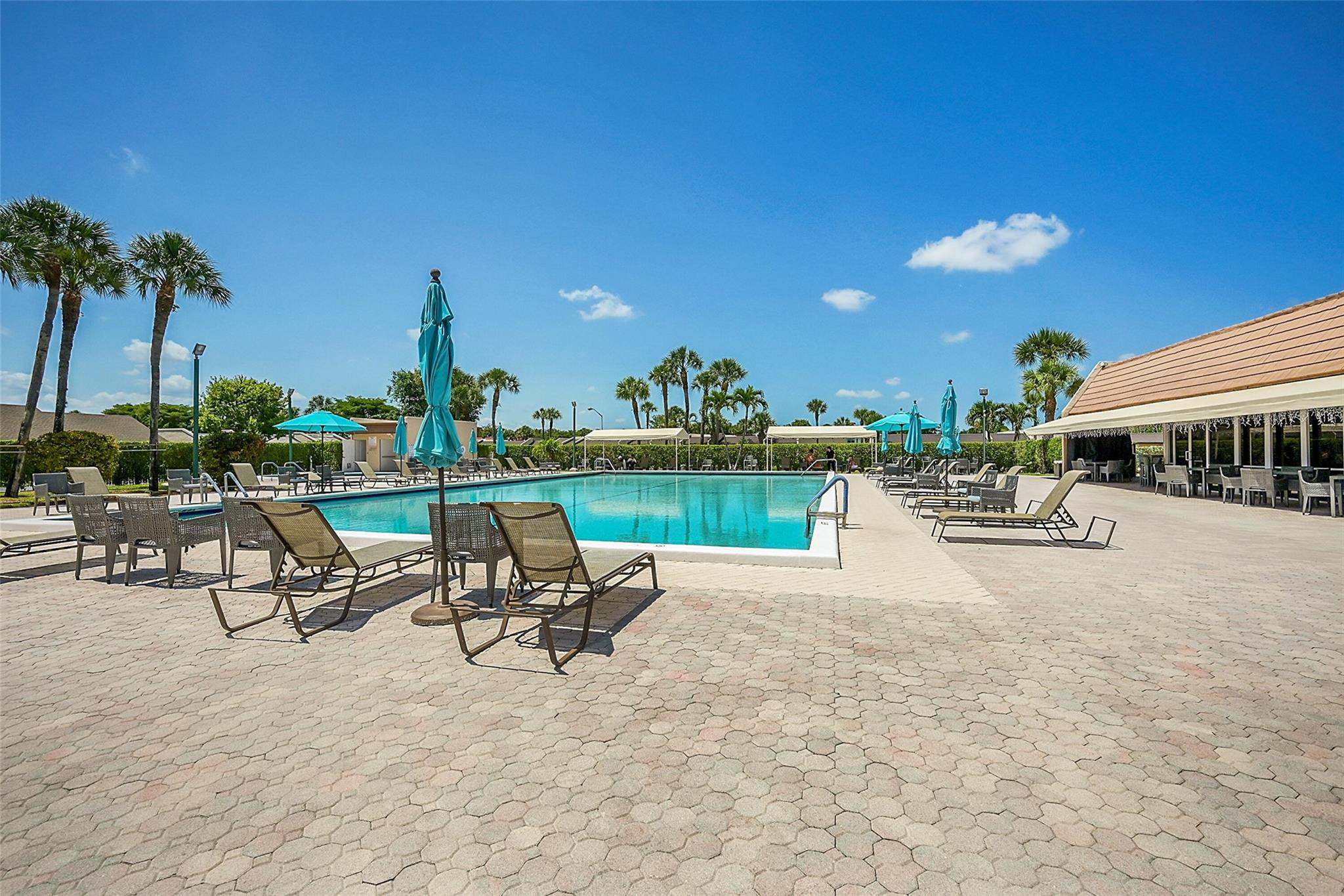 163 Lake Meryl Drive 163