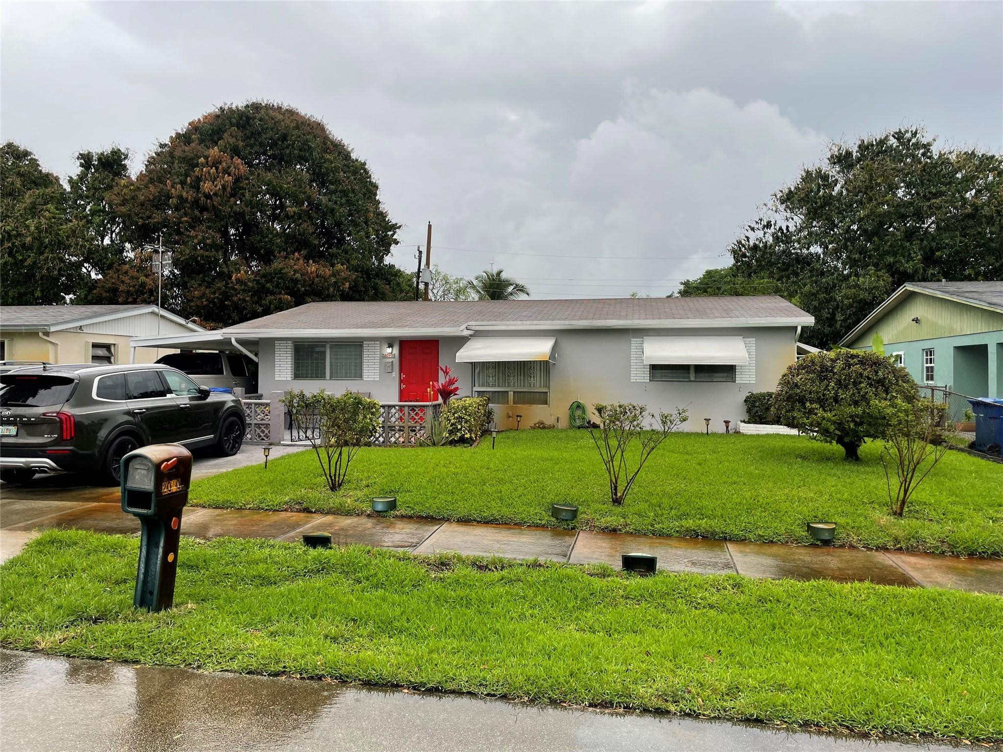 2040 NW 30th Ter