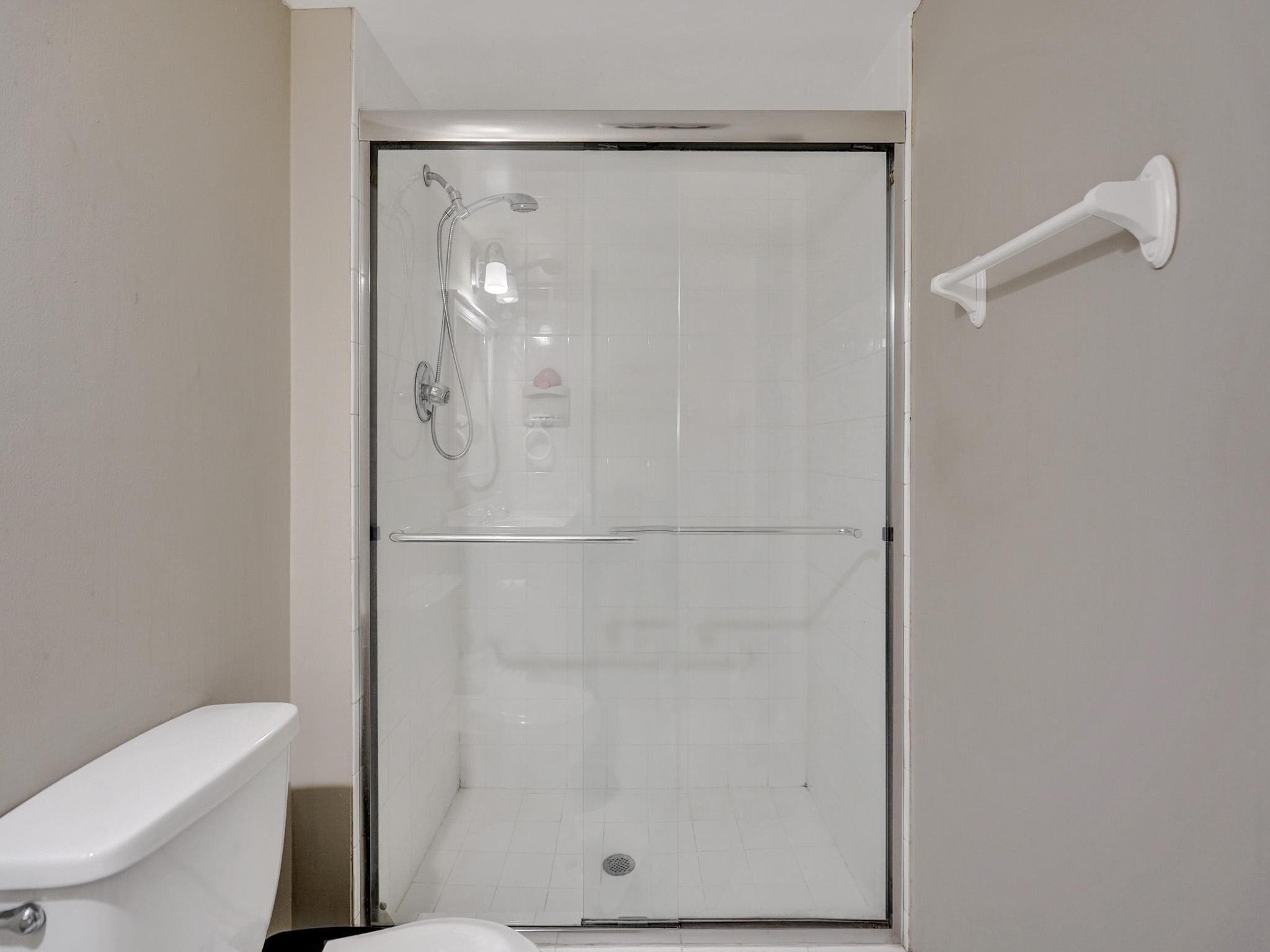 3625 N Country Club Dr 210