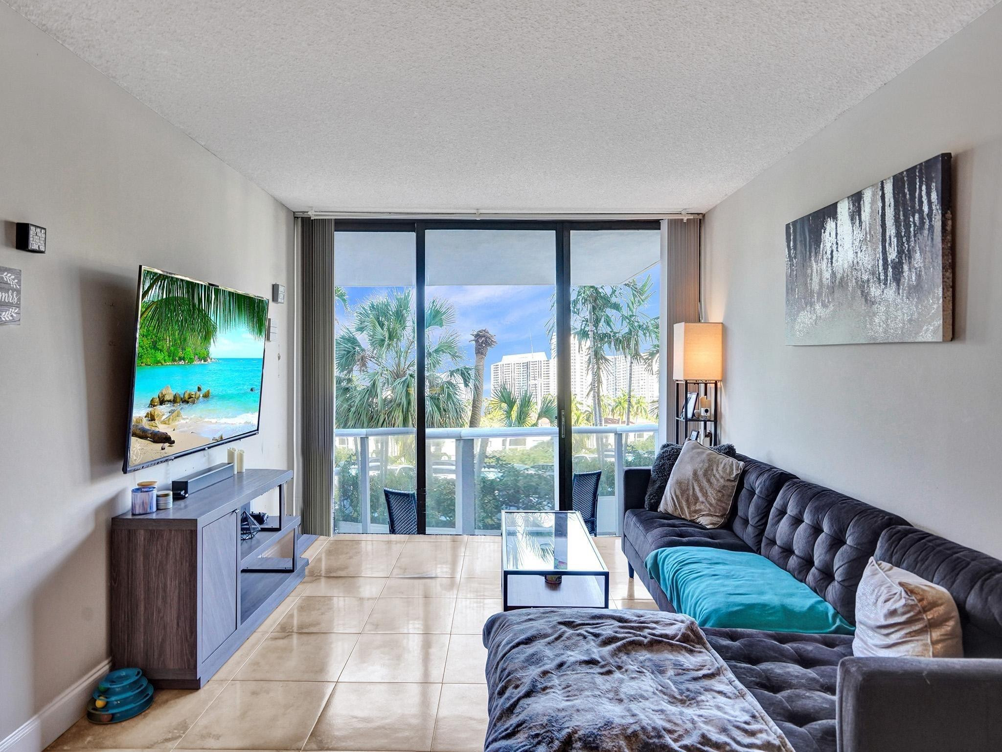 3625 N Country Club Dr 210