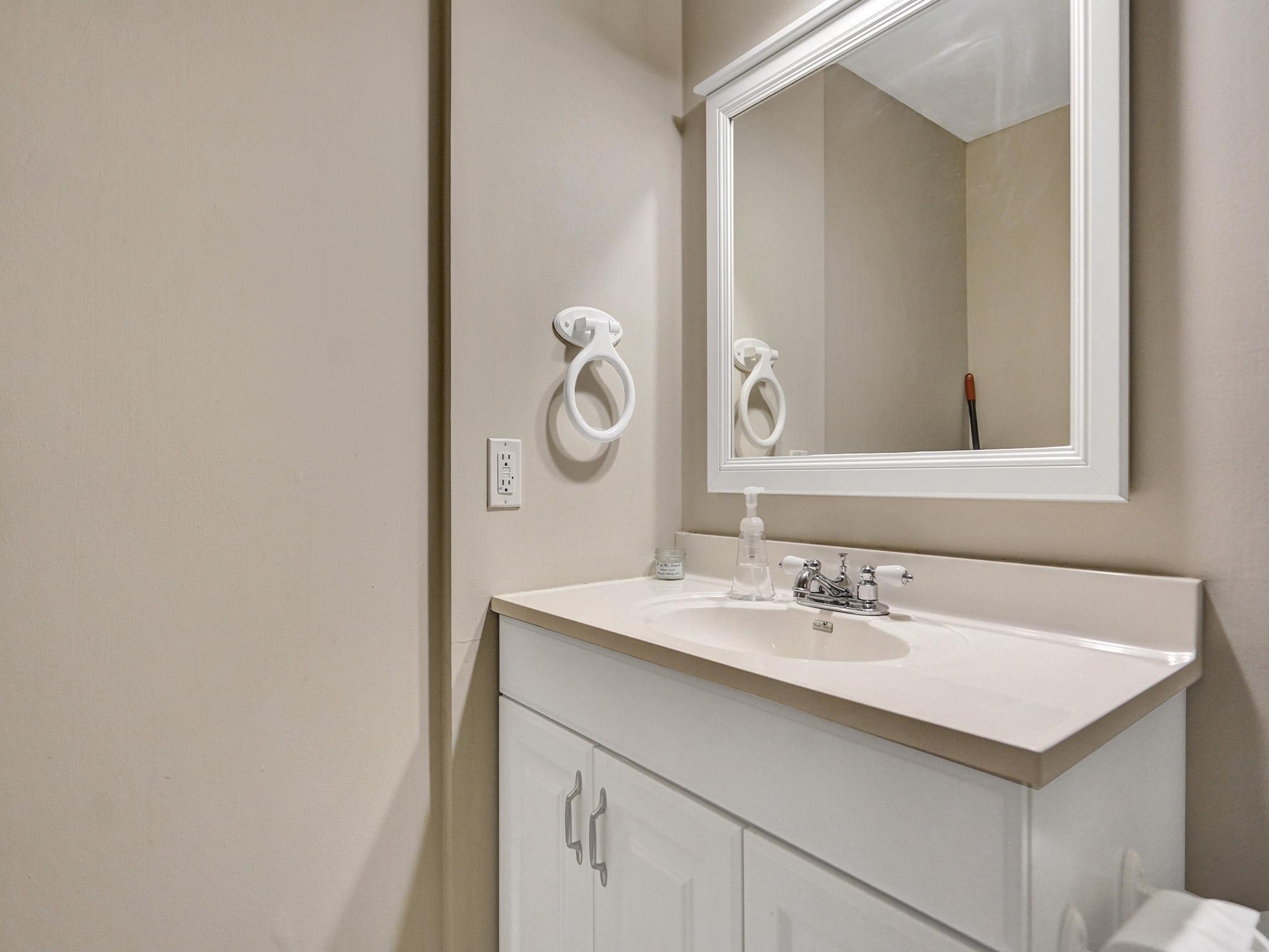 3625 N Country Club Dr 210