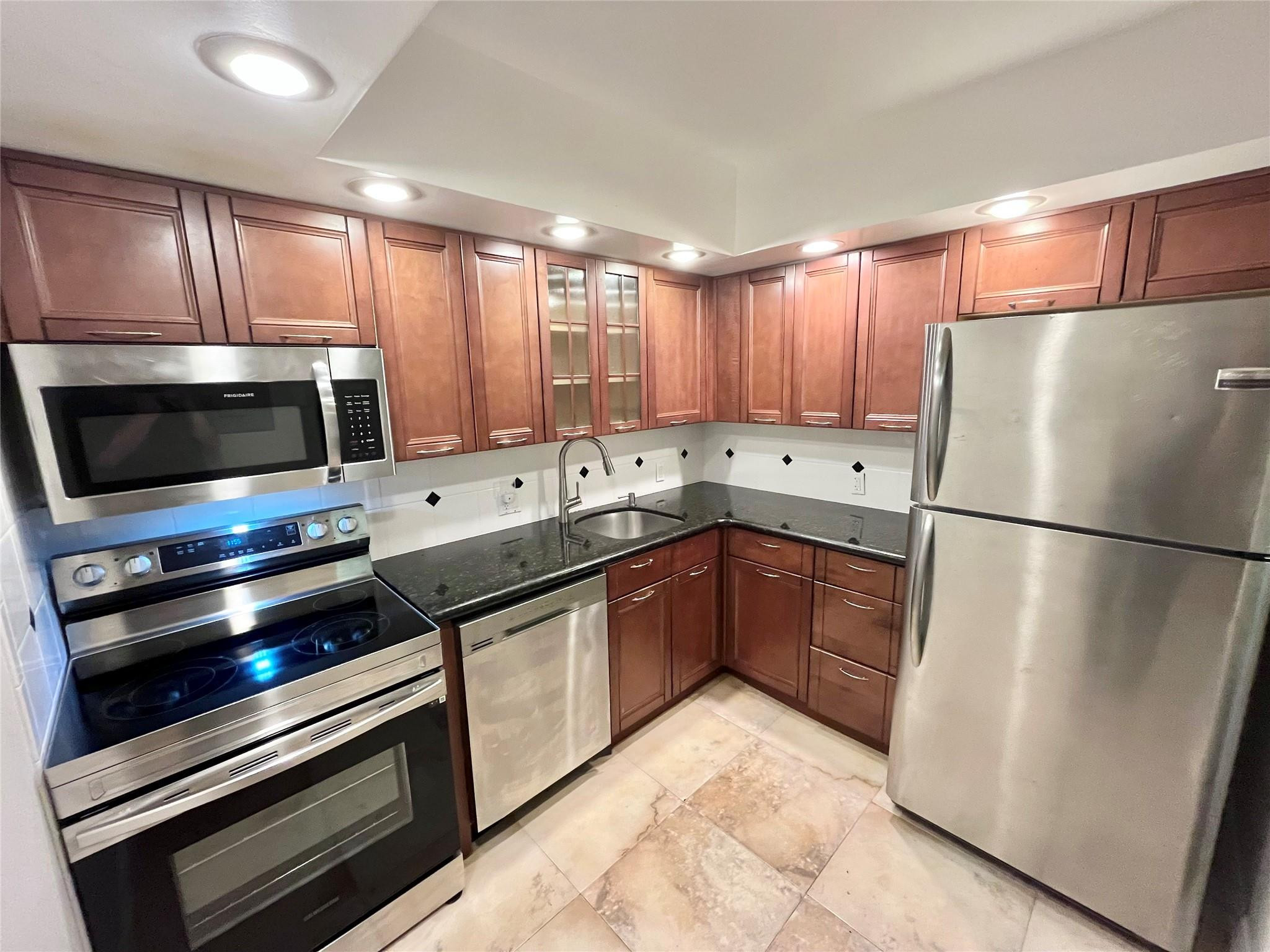 3625 N Country Club Dr 210