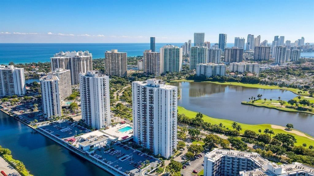 3625 N Country Club Dr 210