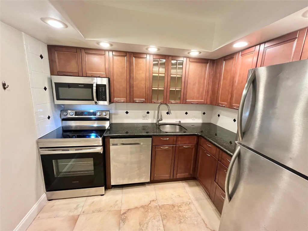 3625 N Country Club Dr 210