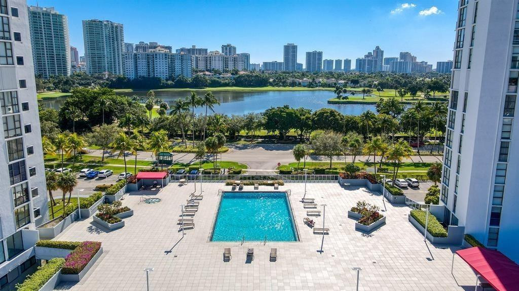 3625 N Country Club Dr 210