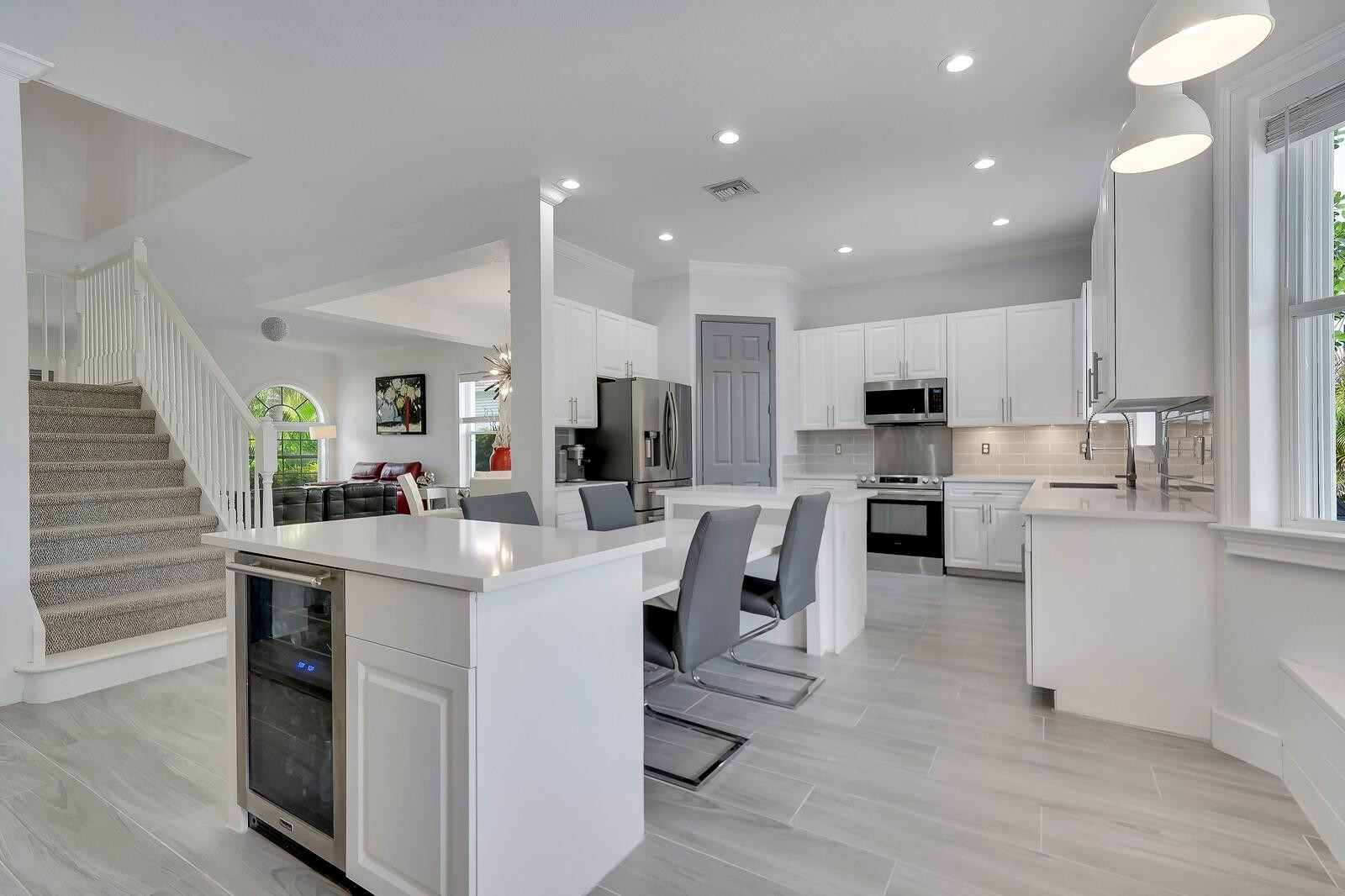 11135 Marina Bay Rd