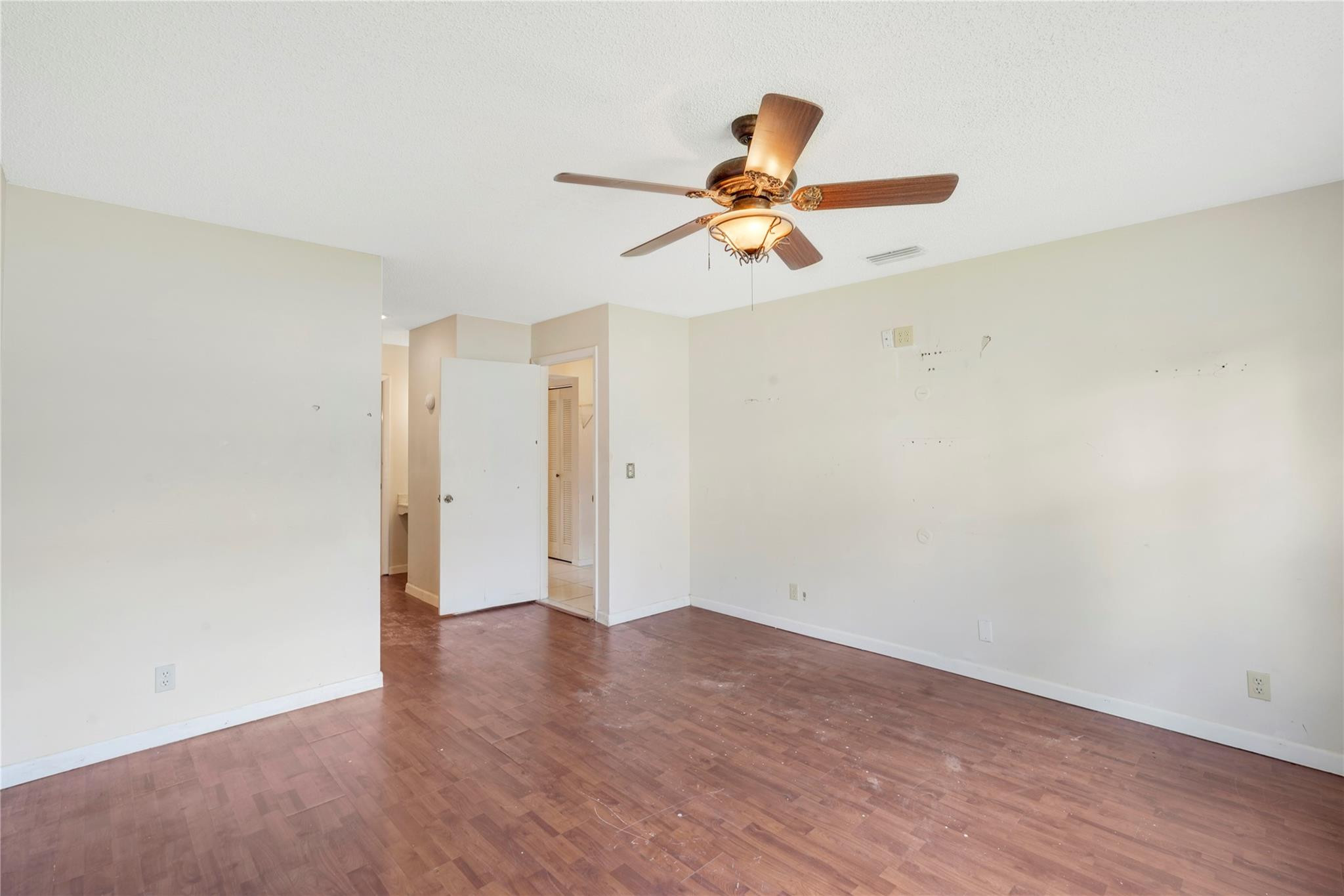14085 Nesting Way C