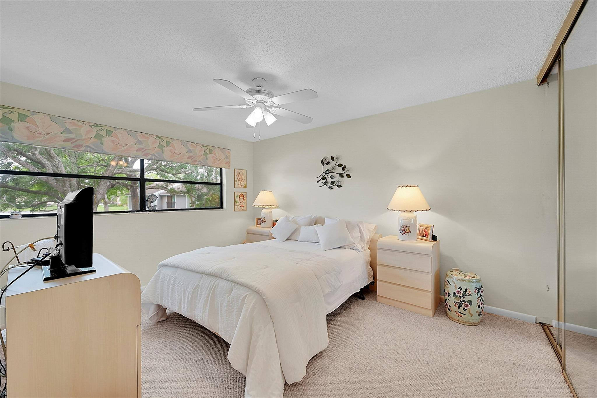 2645 NW 42nd Ave