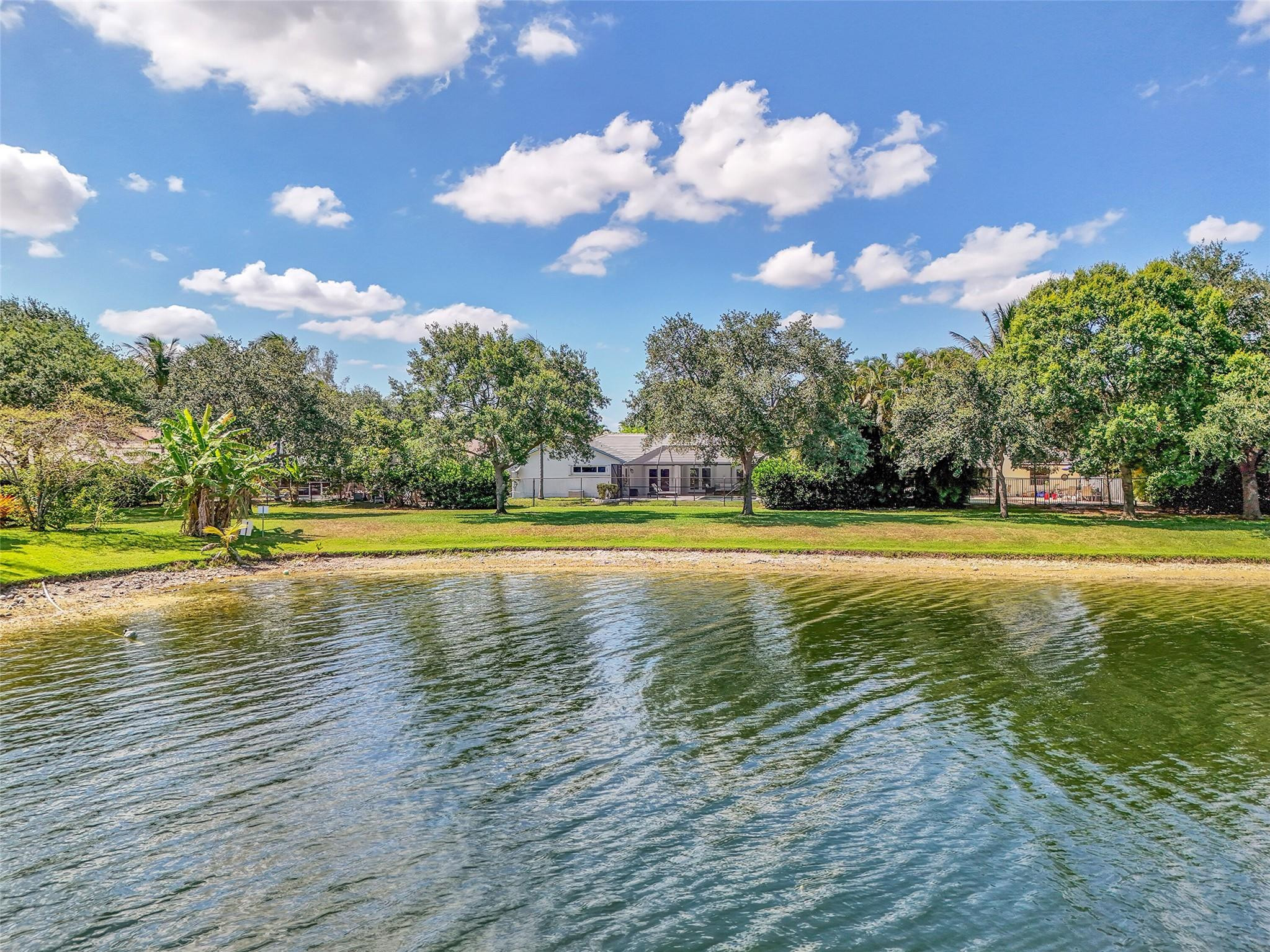 4550 NW 49th Ct