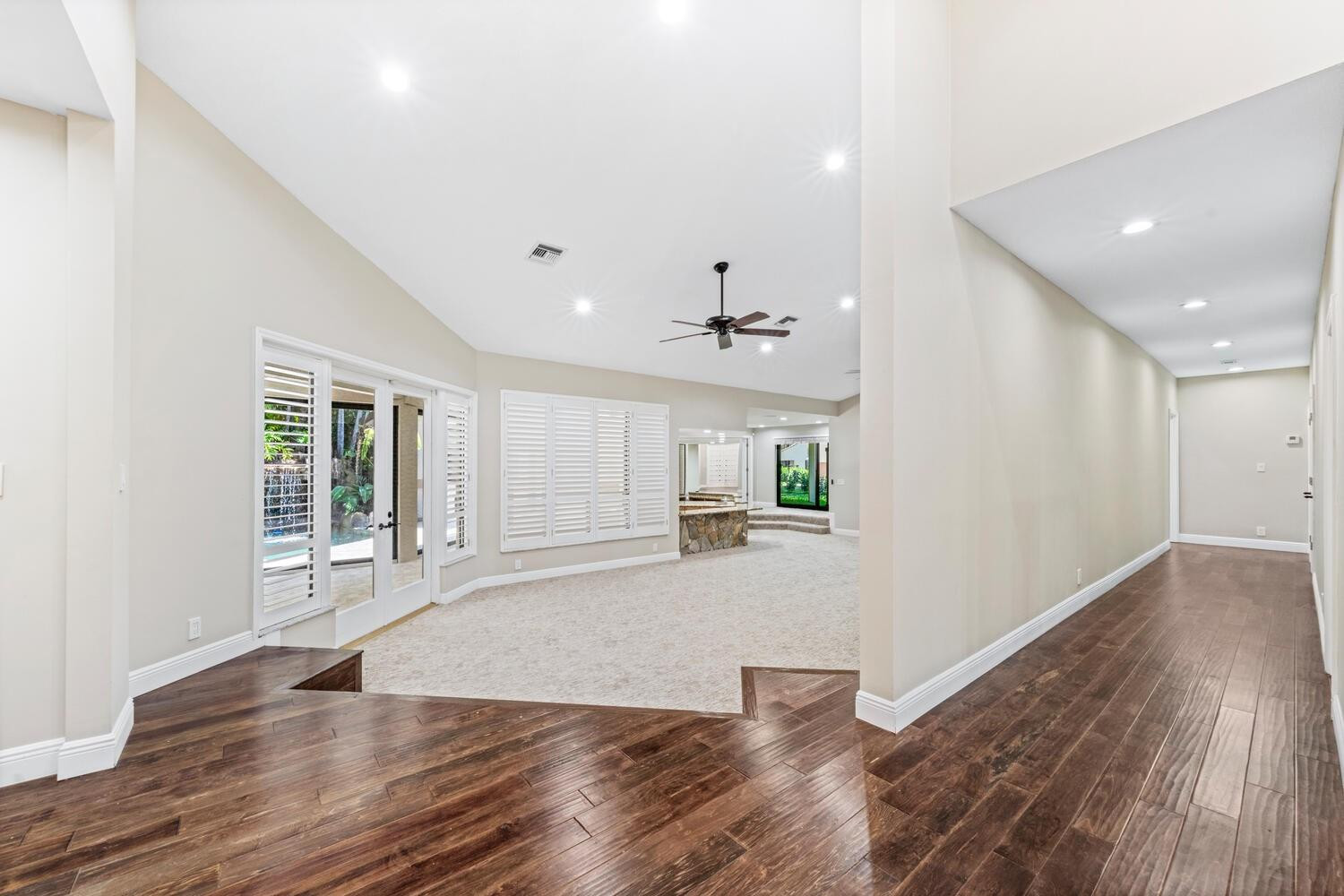 7210 Darby Ln