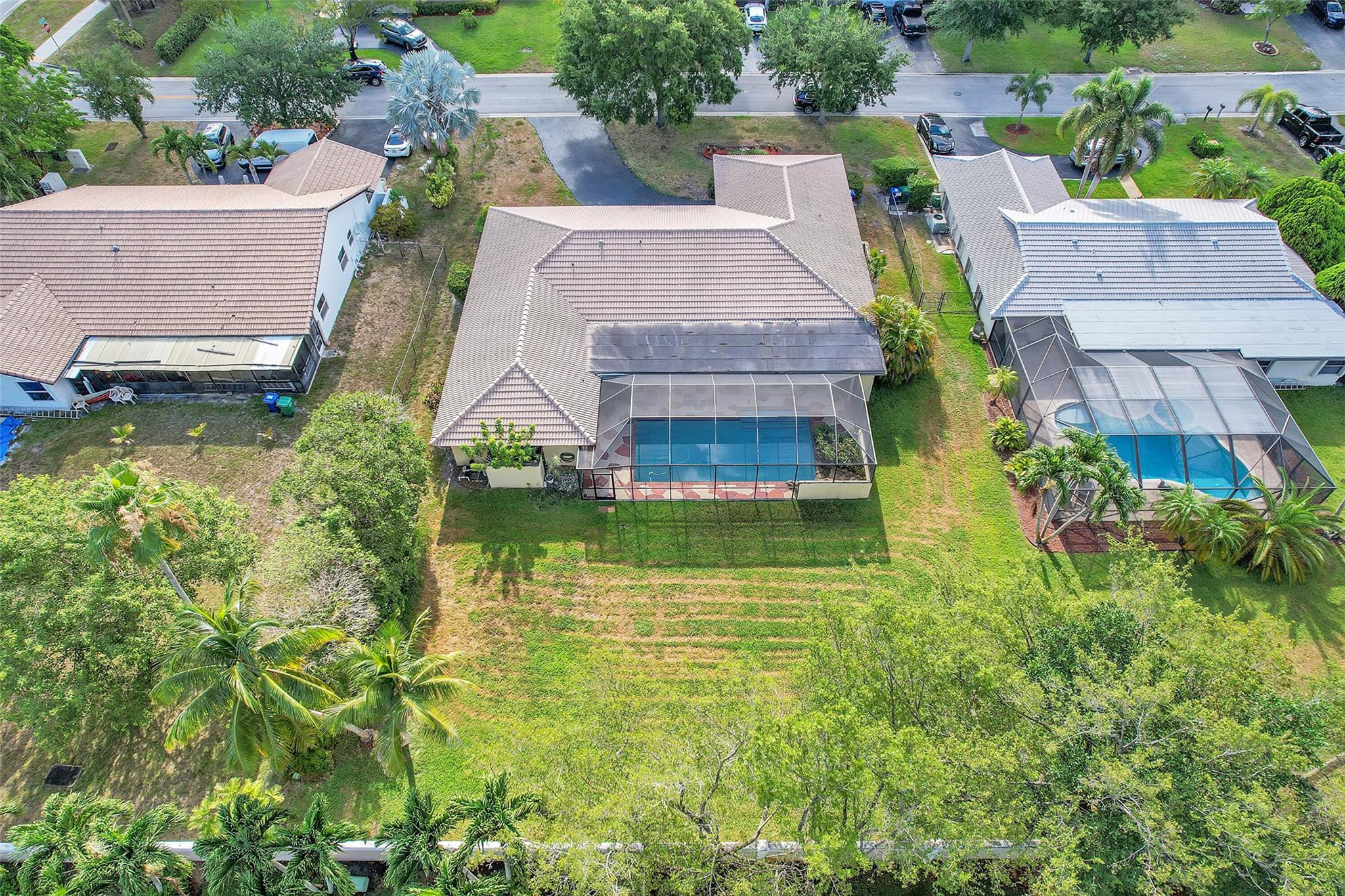 704 NW 101st Ter