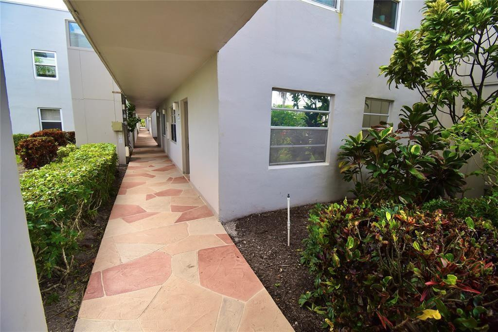 302 Flanders G Drive 302