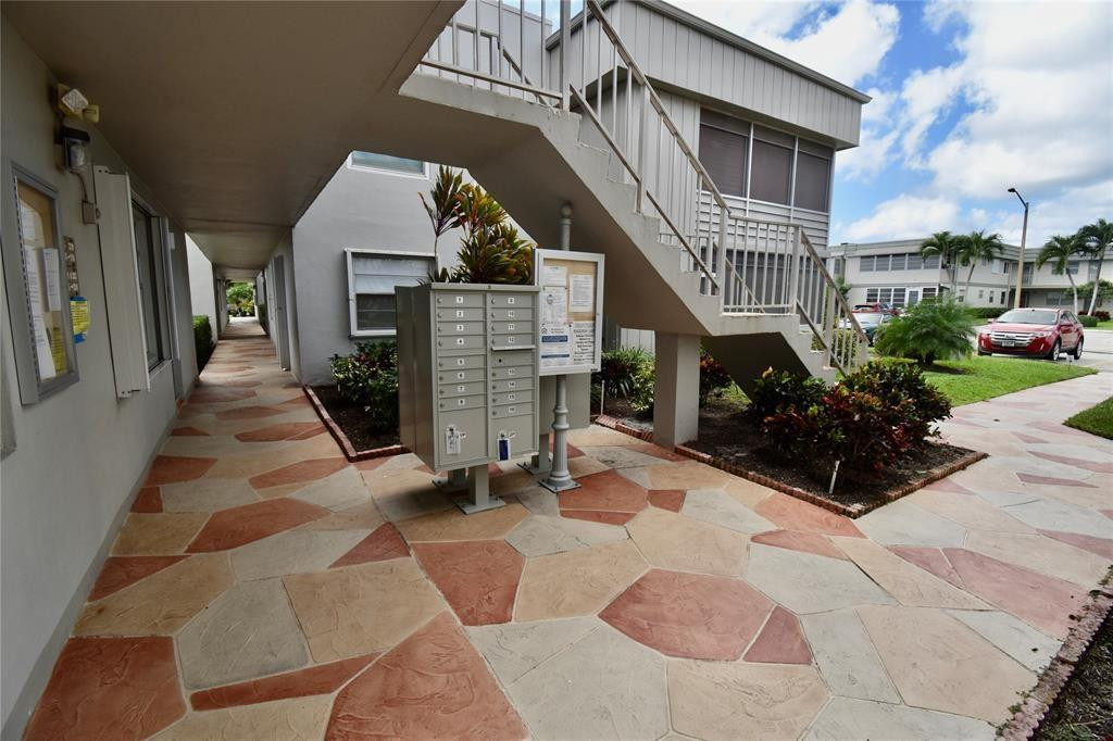 302 Flanders G Drive 302