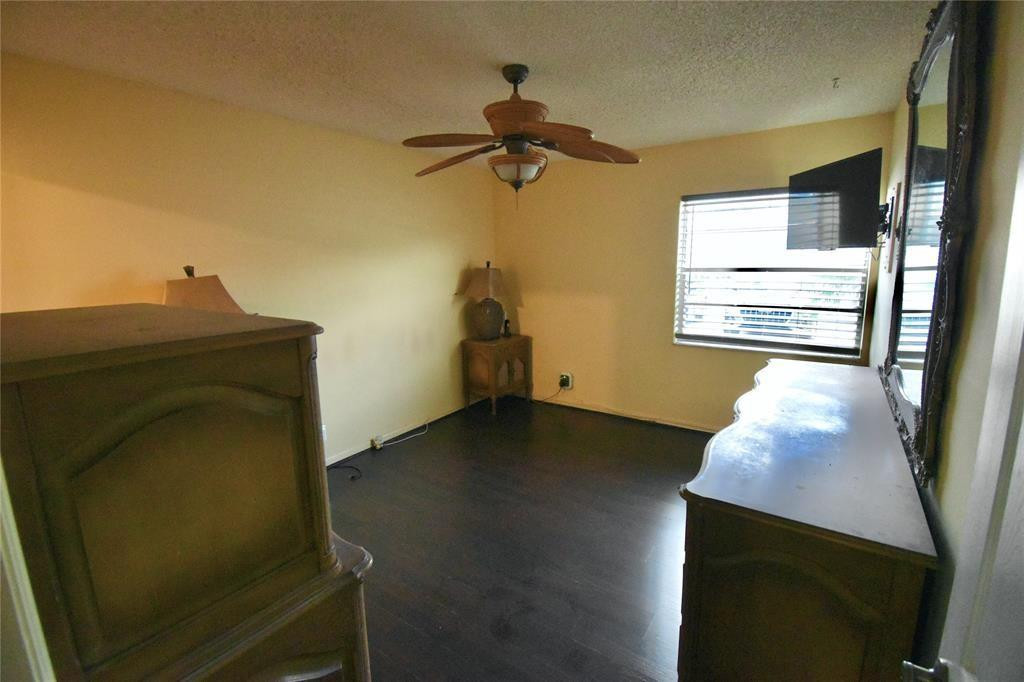 302 Flanders G Drive 302