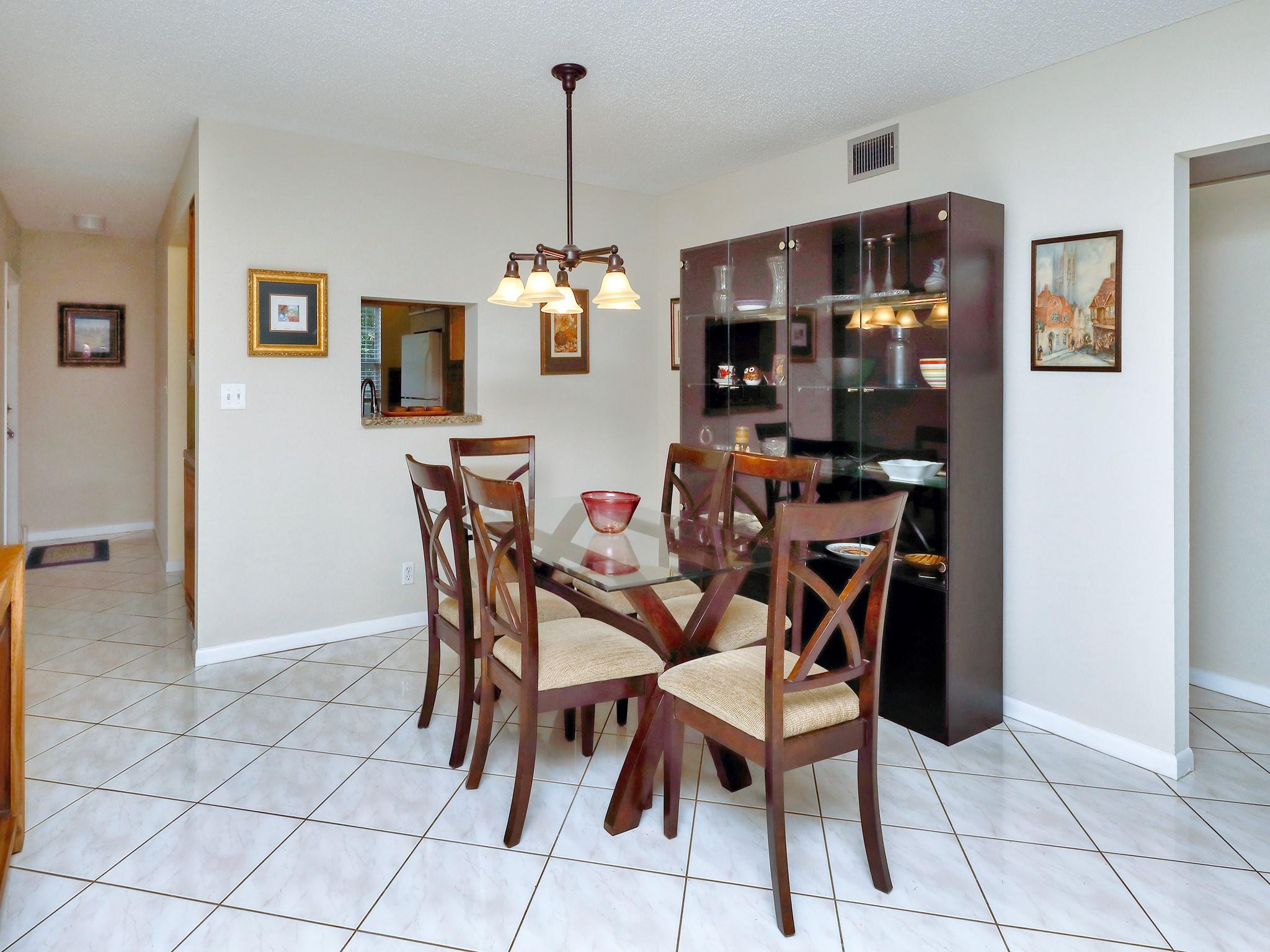 2905 Victoria Pl A2