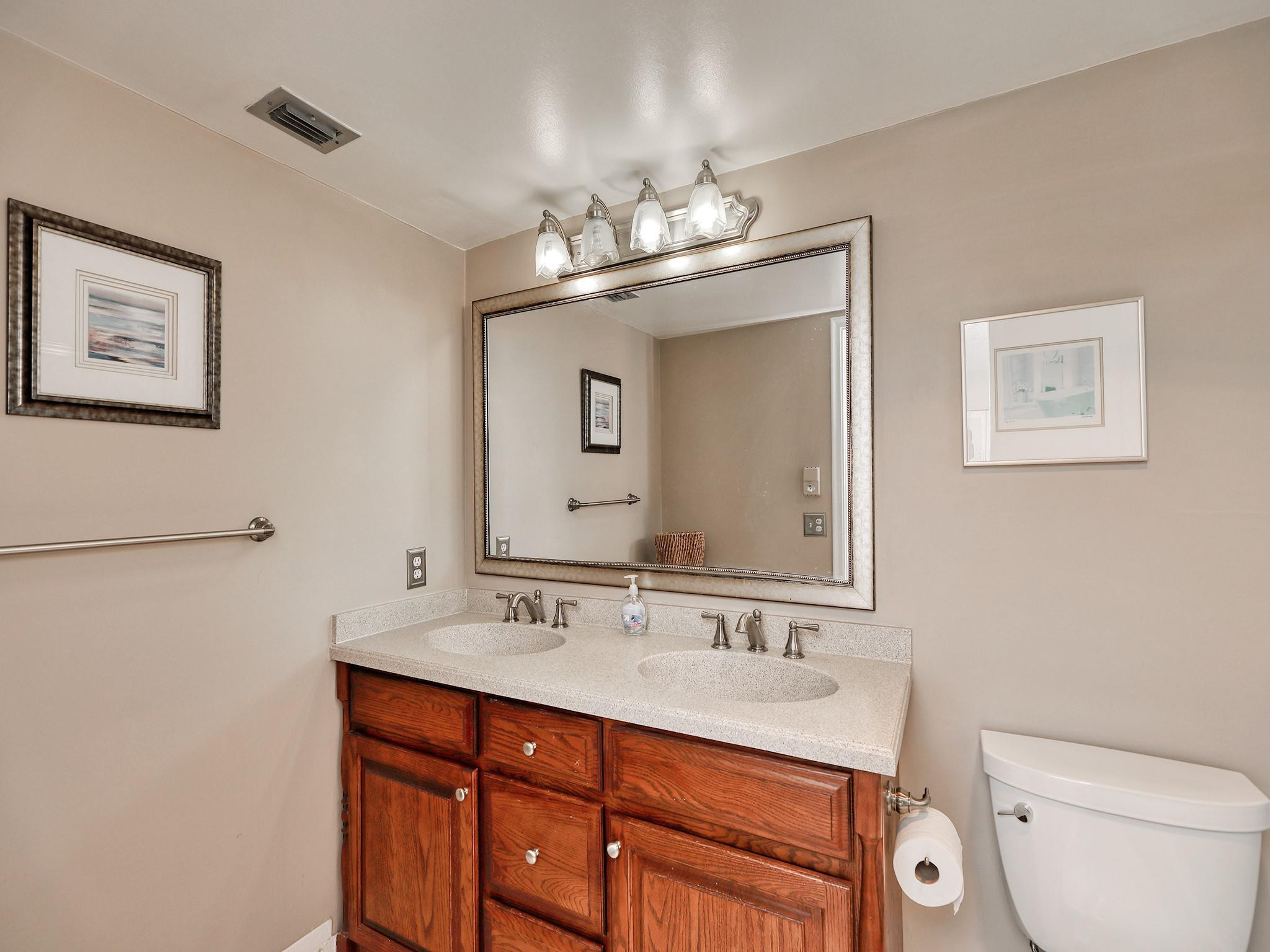 2905 Victoria Pl A2