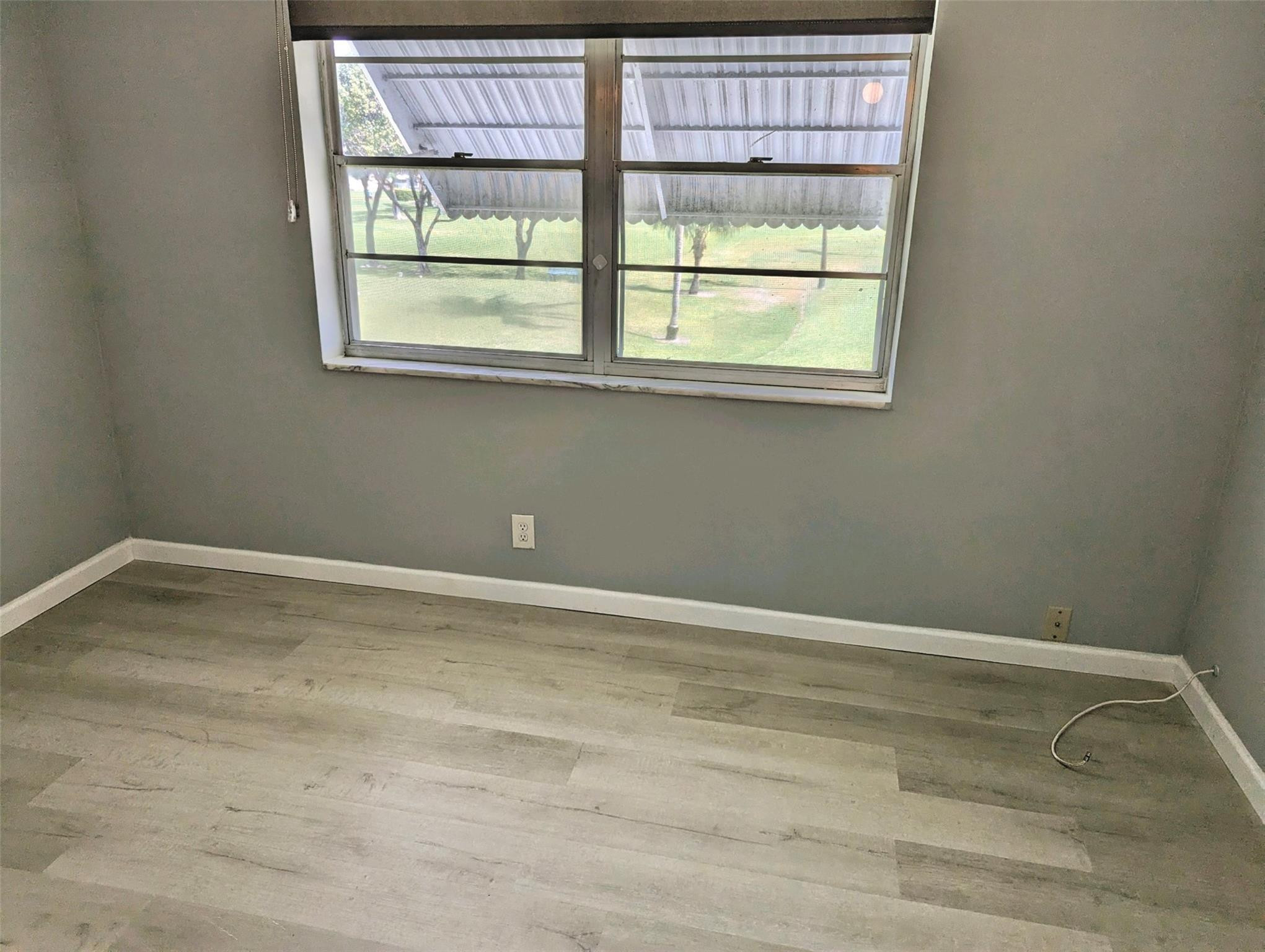 201 S Golf Blvd 2005