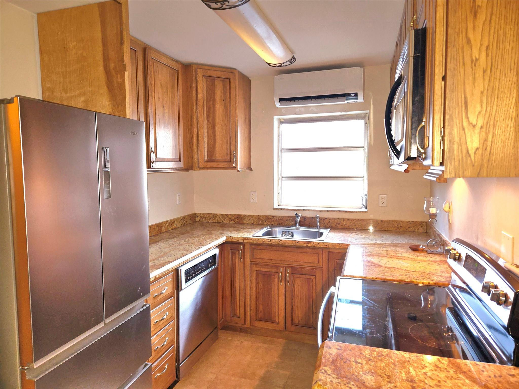 715 NW 30th Ct 6
