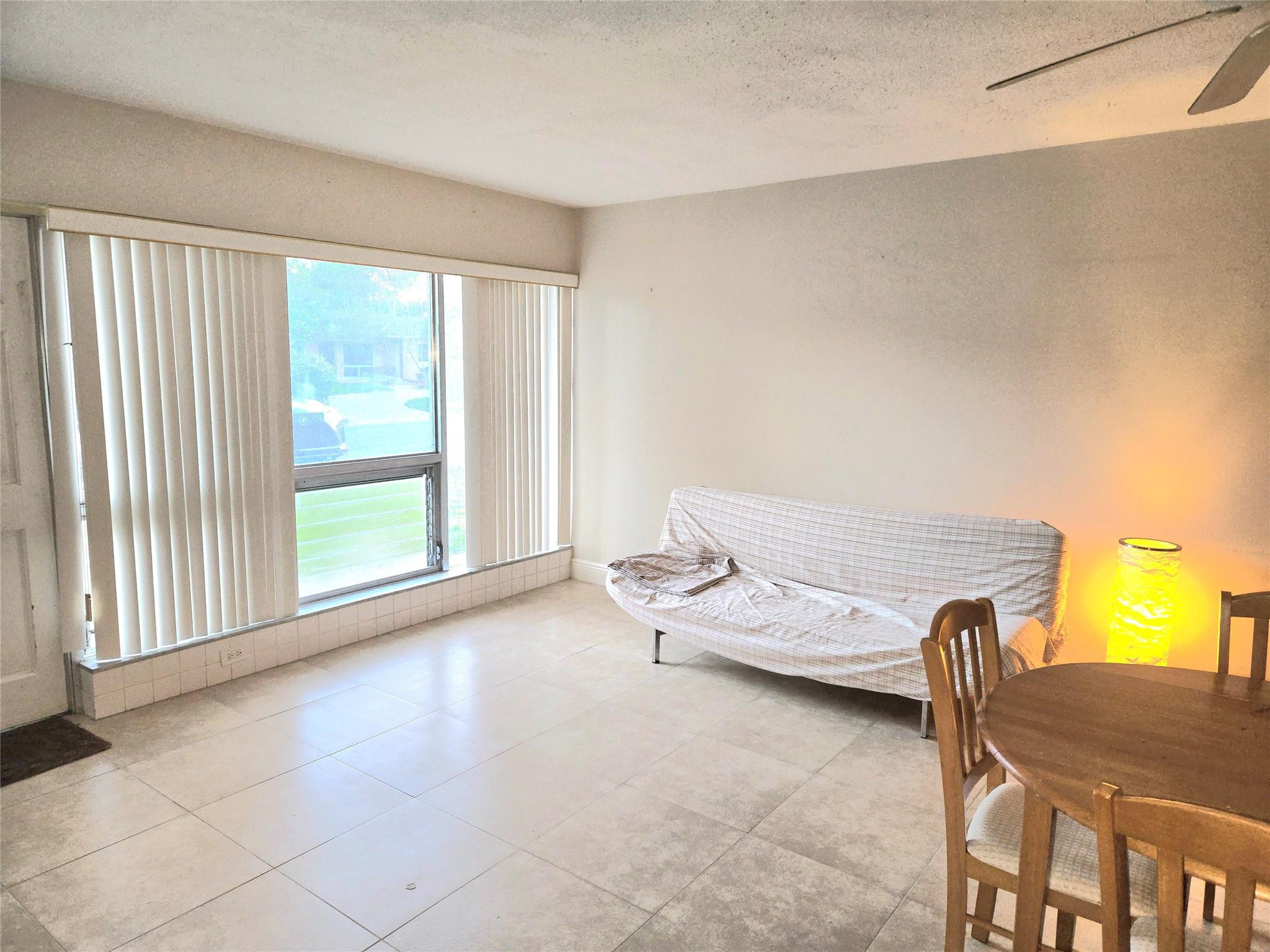 715 NW 30th Ct 6