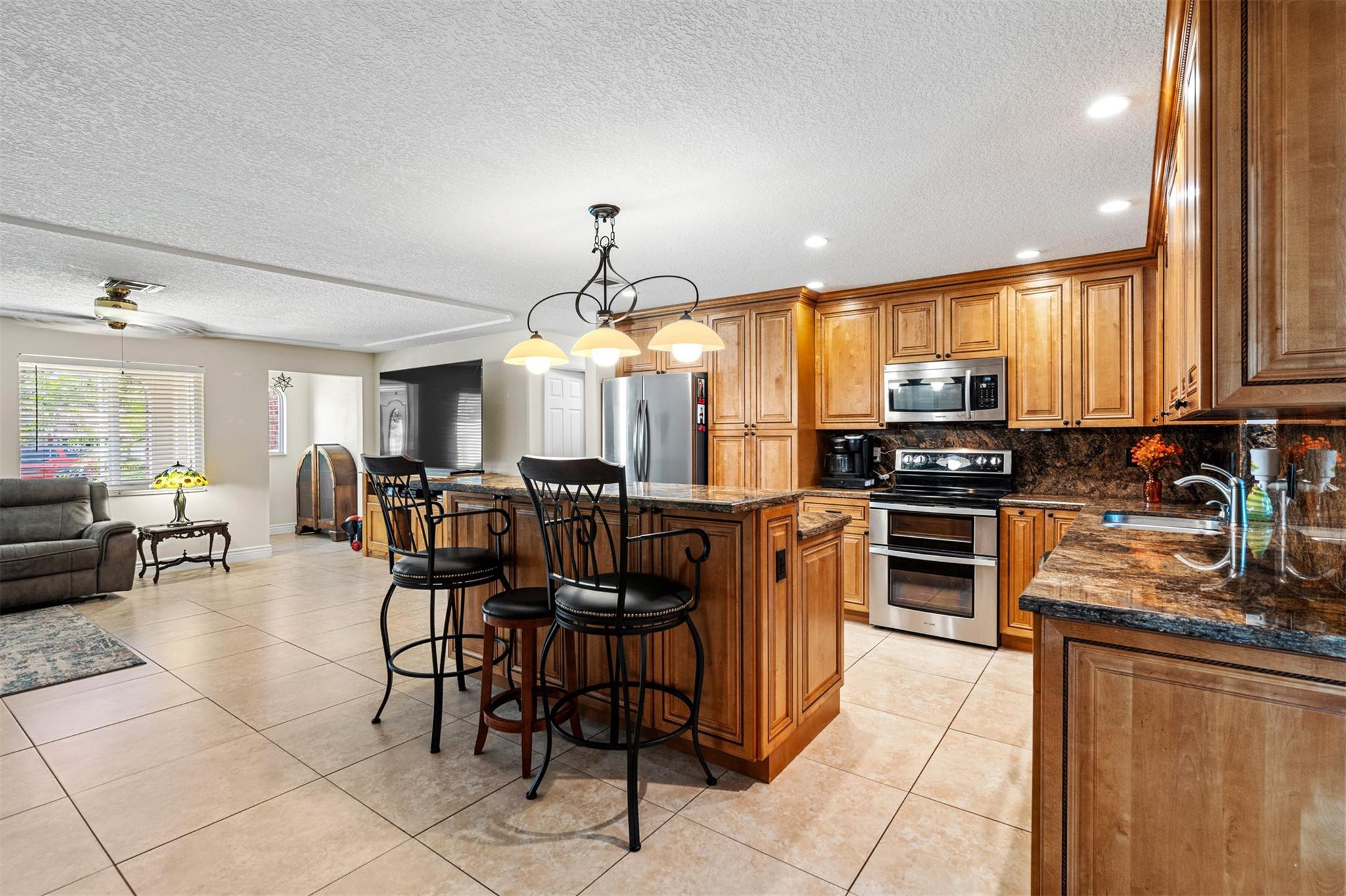 6546 NW 2nd Street