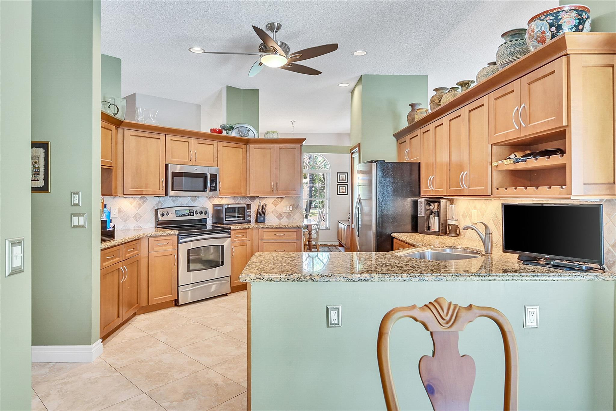 4255 NW 62nd Ave