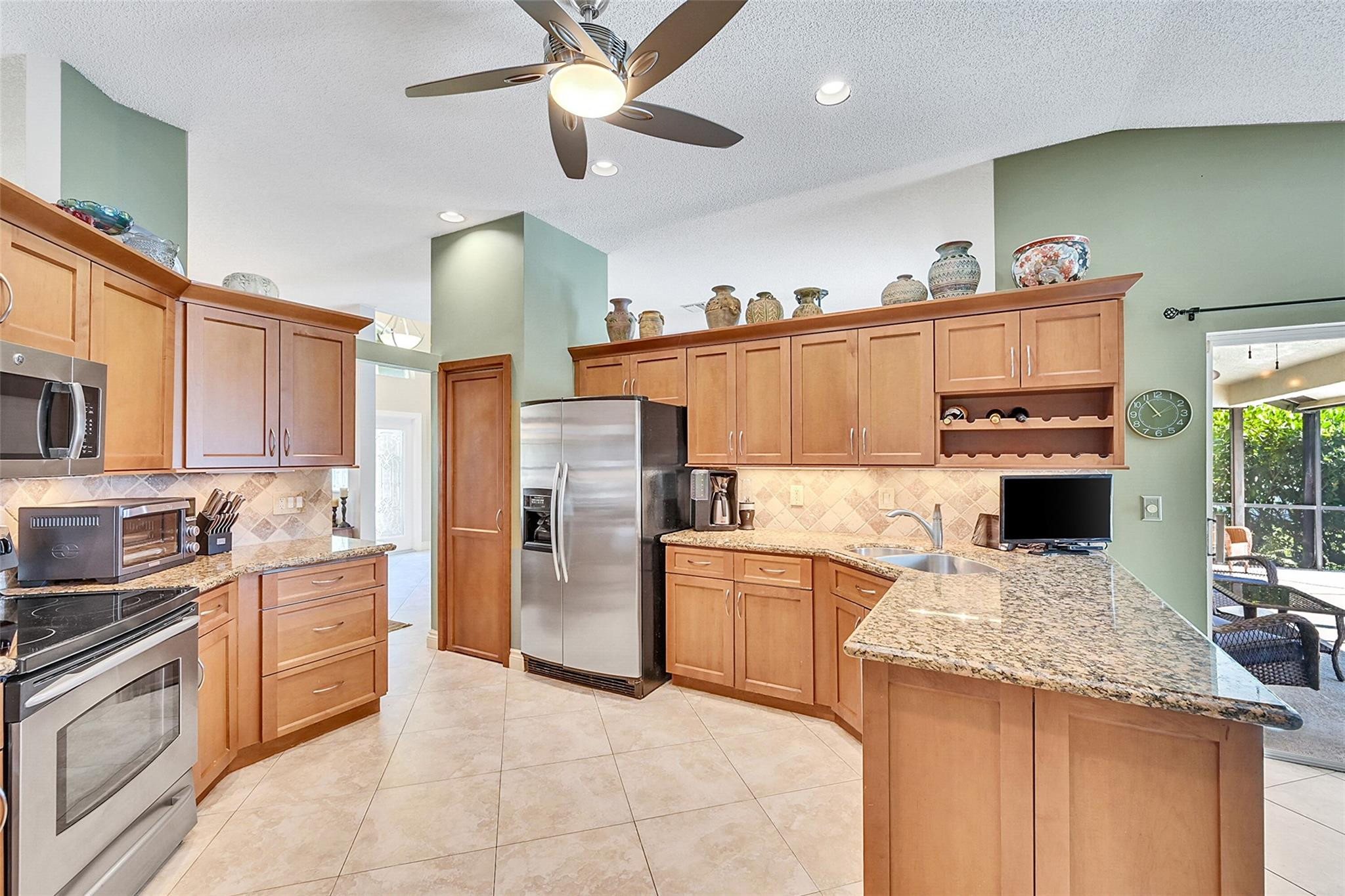 4255 NW 62nd Ave